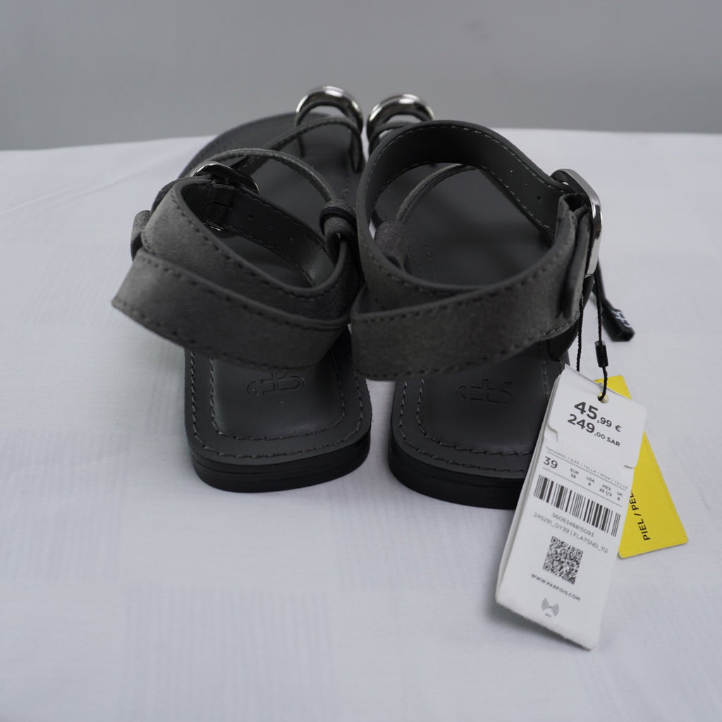 Sandalias Parfois para Mujer Usadas - Gris, Talla 39