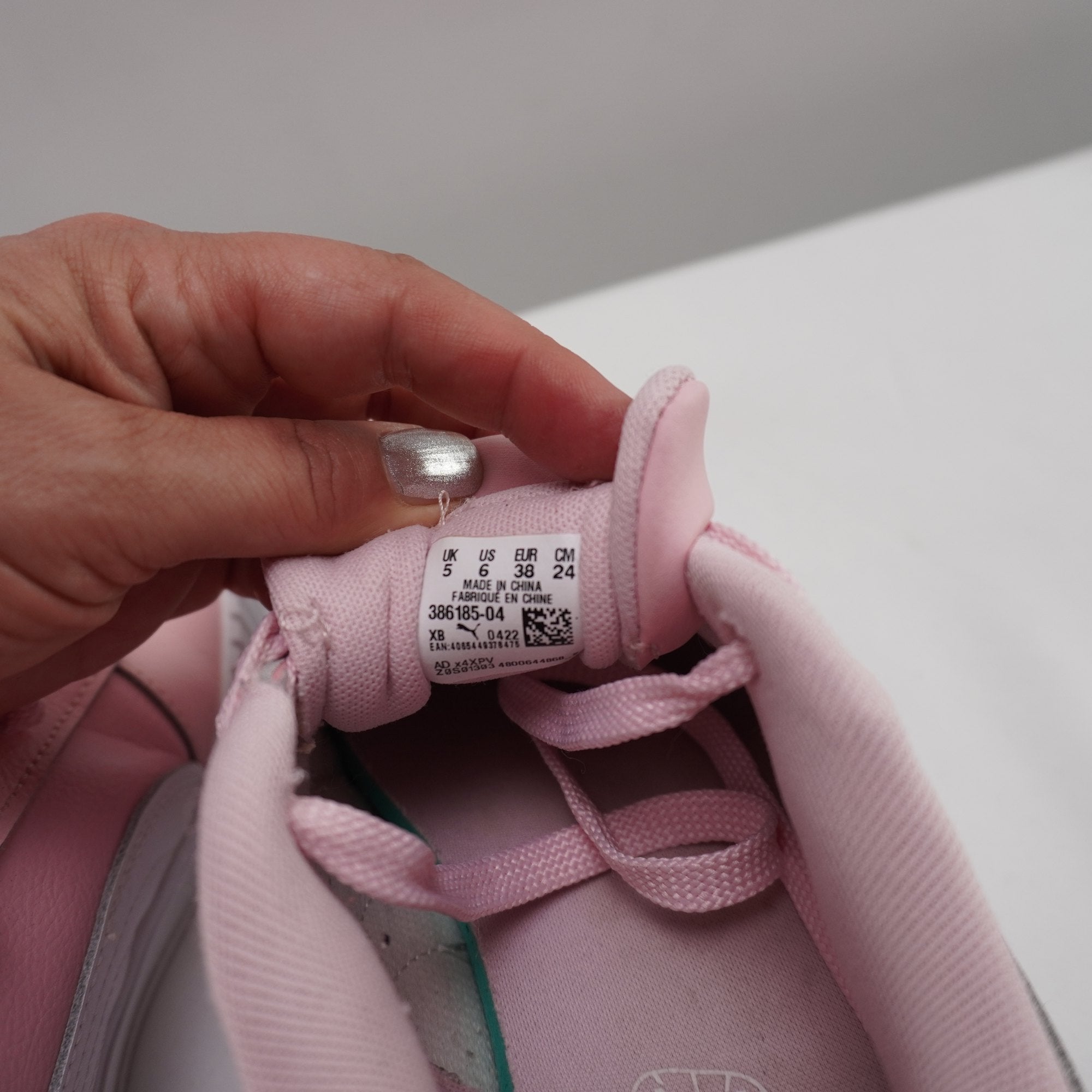 Zapatillas Puma para Mujer Usadas - Rosa, Talla 38