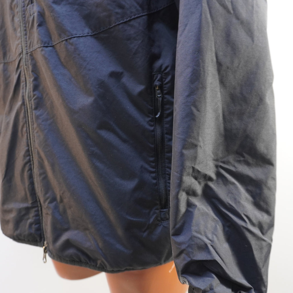 Chaqueta Deportiva Negra para Hombre - Talla Grande (L) Usada en Muy Buen Estado