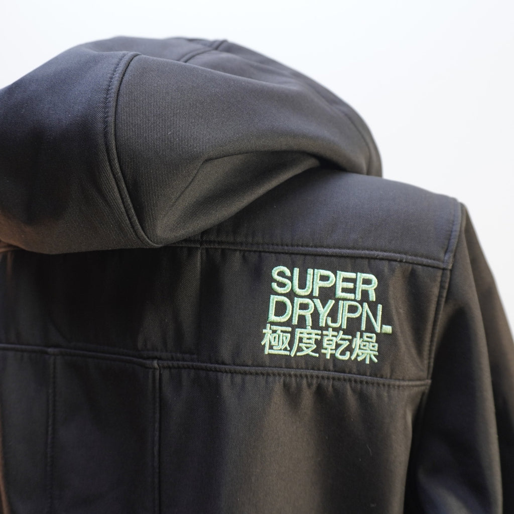 Chaqueta Deportiva Superdry para Mujer Usada - Negra, XXL