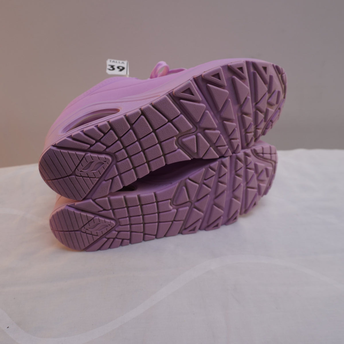 Zapatillas Skechers para Mujer Usadas - Púrpura, Talla 39