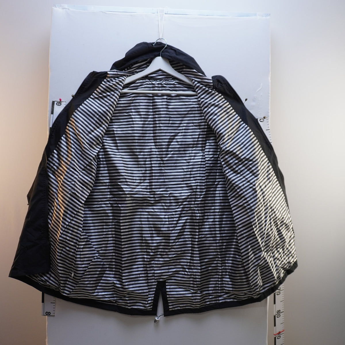 Parka Italian Style para Mujer Usada - Negra, XXXL