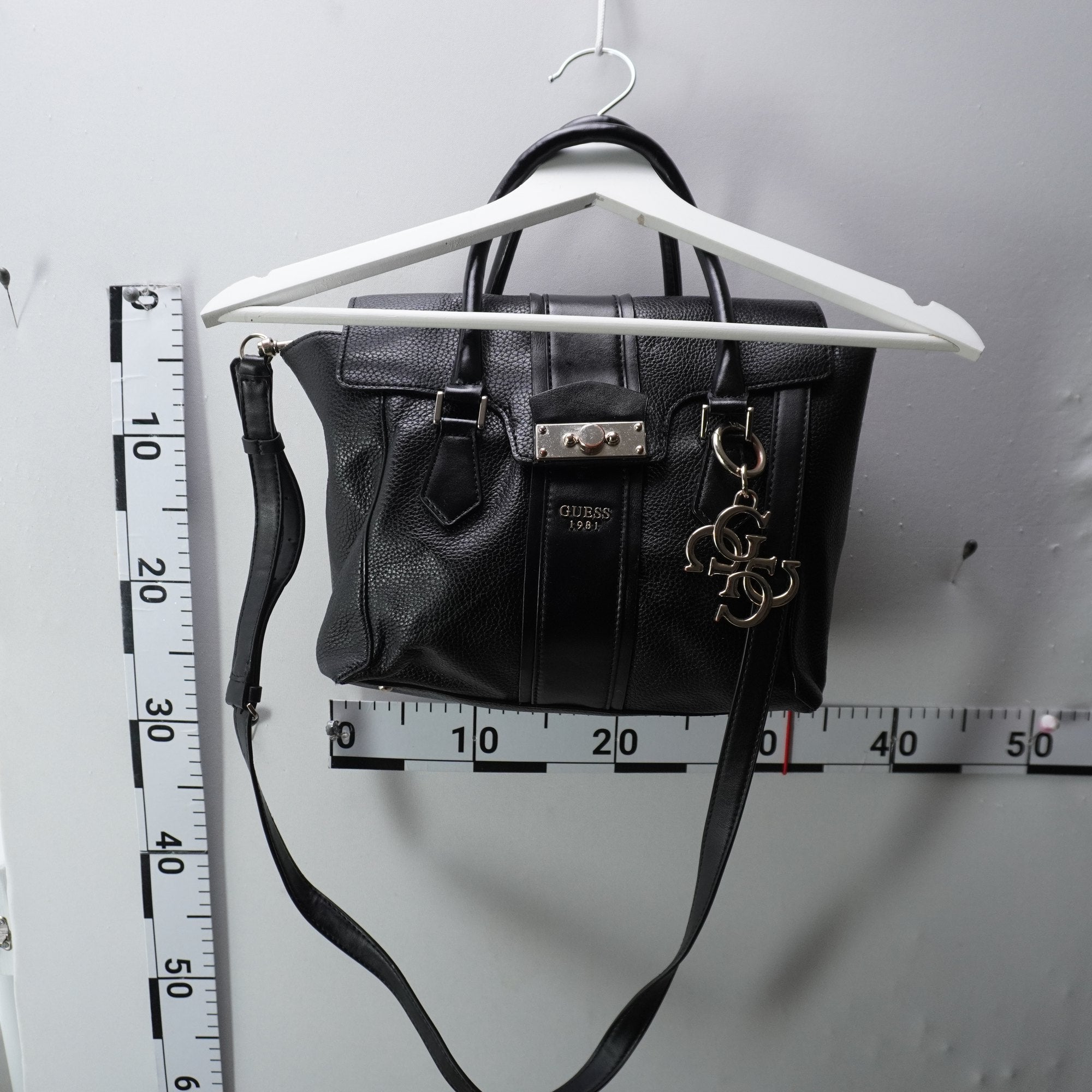 Bolso Baguette Guess para Mujeres Usado - Muy Buen Estado