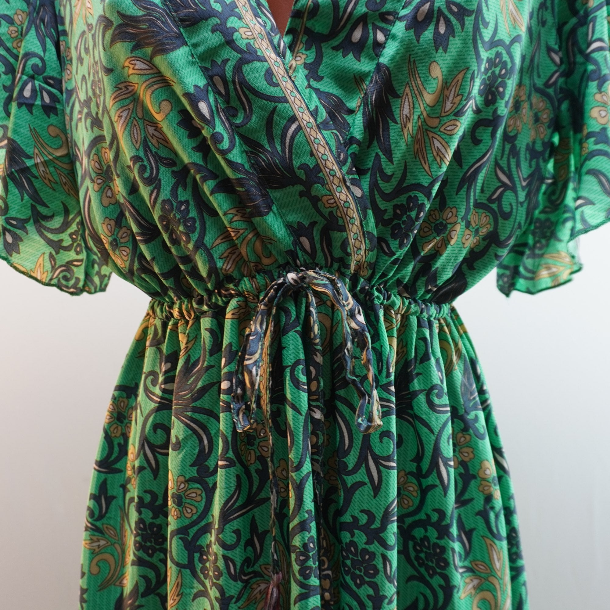 Vestido Corte Hinde para Mujer Usado - Verde, XL