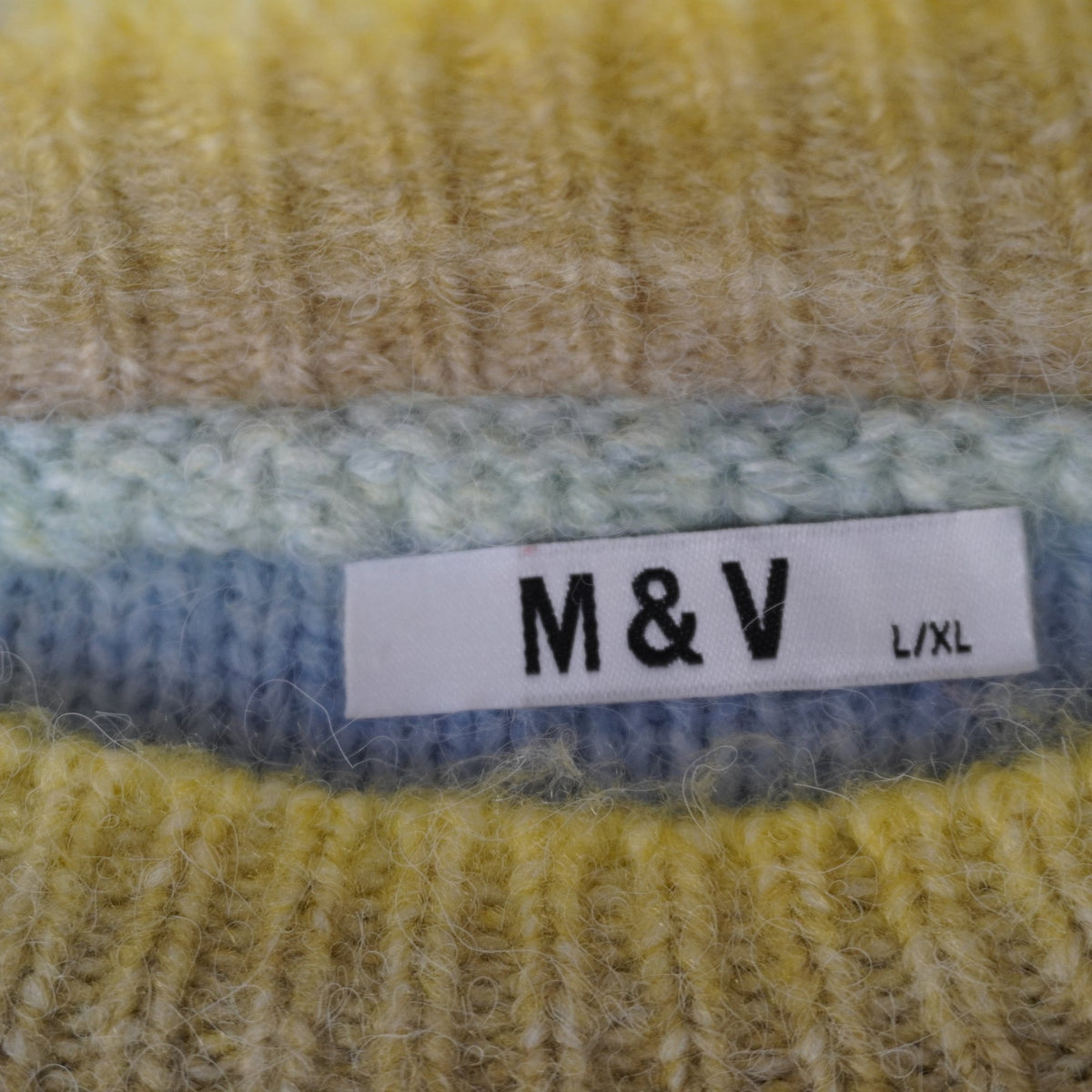 Suéter M&V para Mujer Usado - Muy Buen Estado
