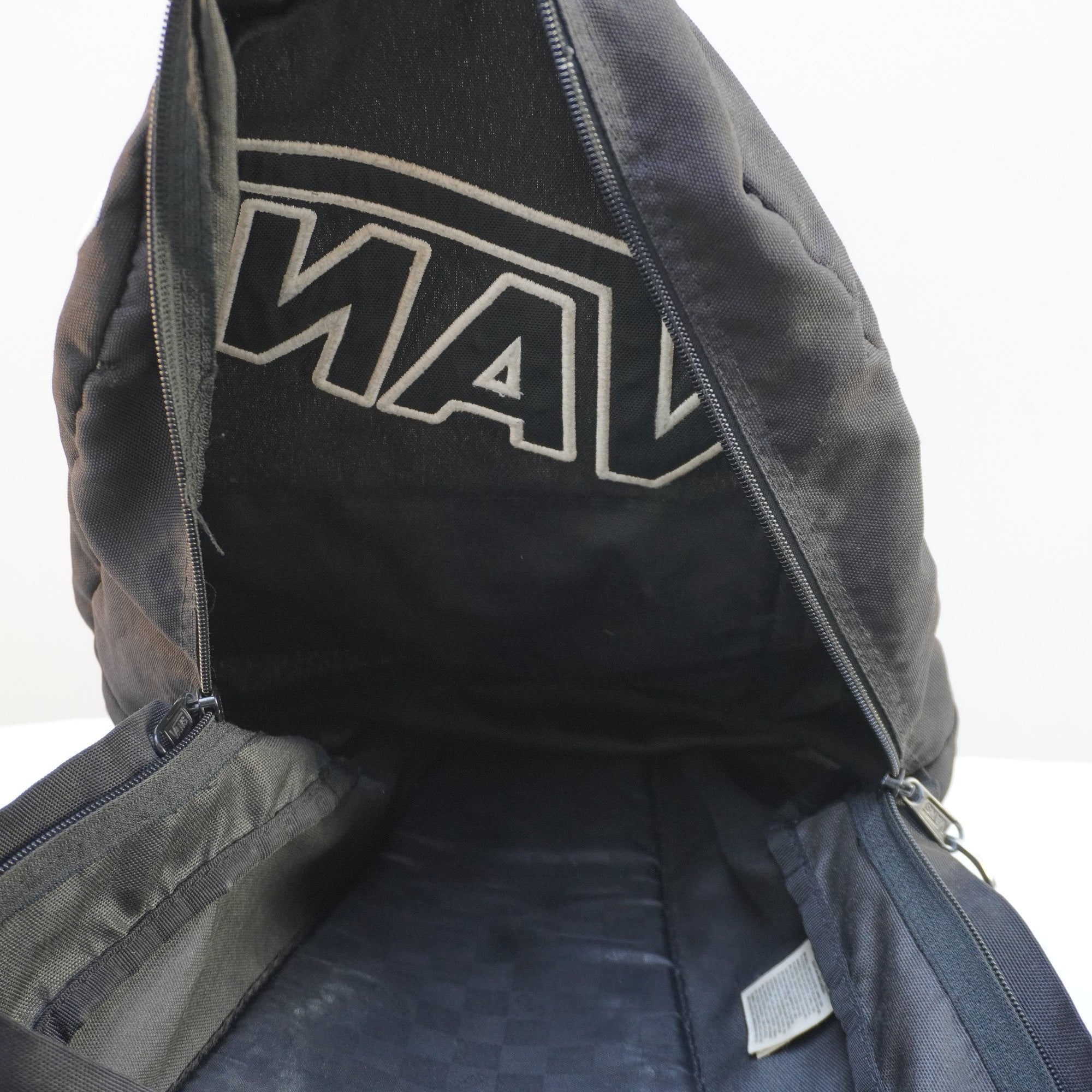 Mochila Escolar Vans para Hombre Usada - Negra