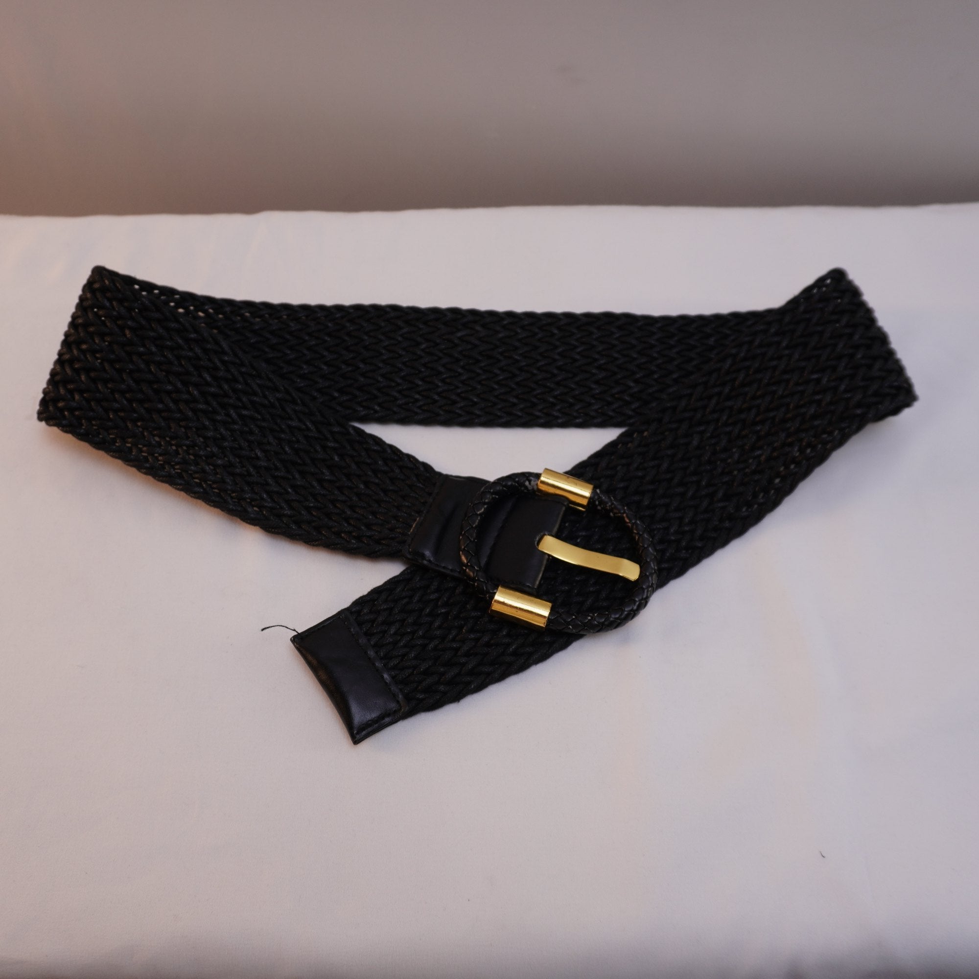 Cinturón Negro para Mujer Usado - Muy Buen Estado