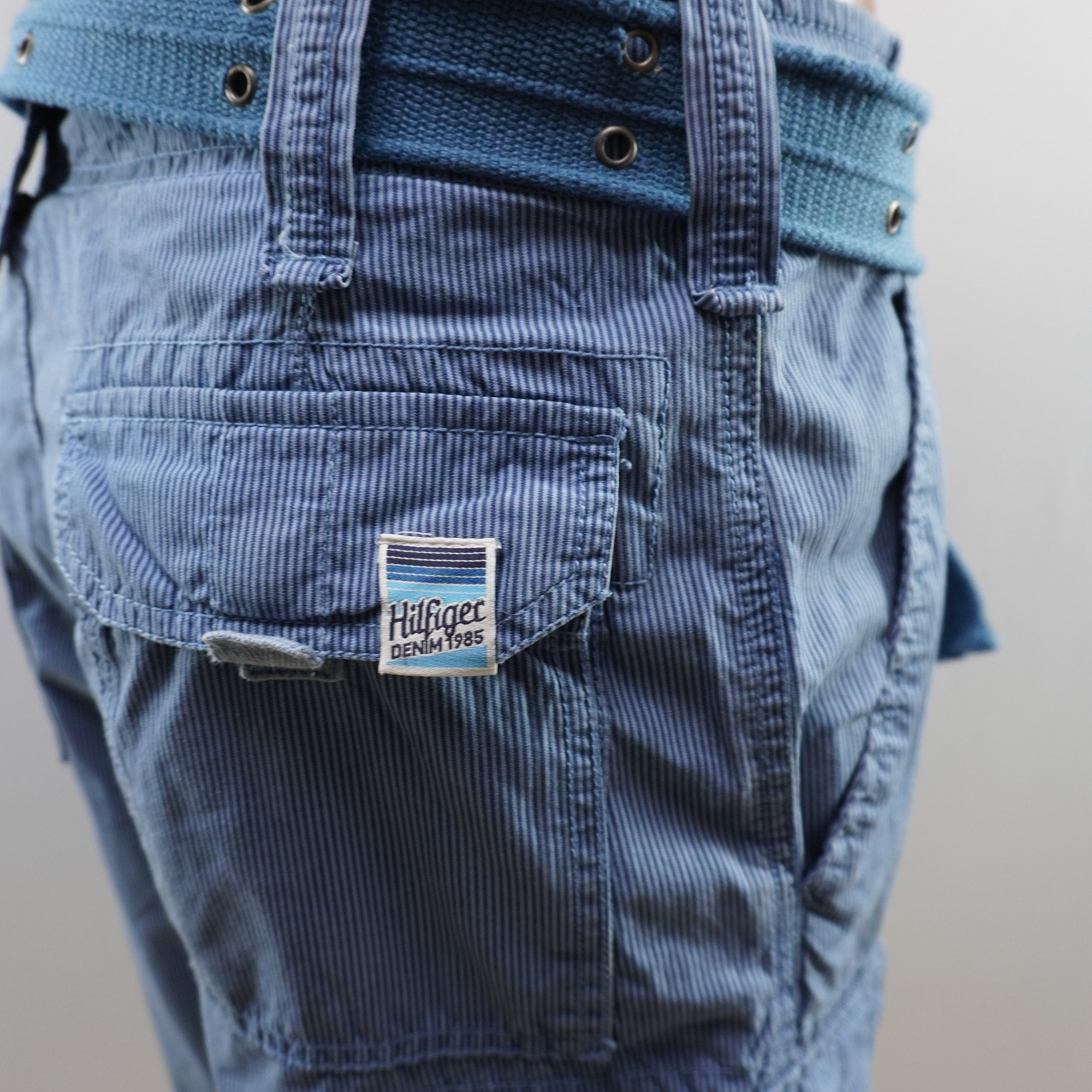 Pantalones Cortos Tipo Cargo Tommy Hilfiger para Hombre Usados - Azul, S