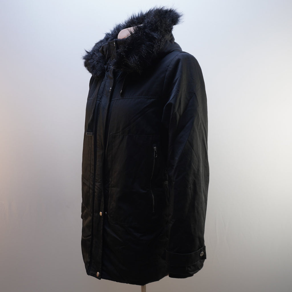 Parka Zara para Mujer Usada - Negra, Grande (L)