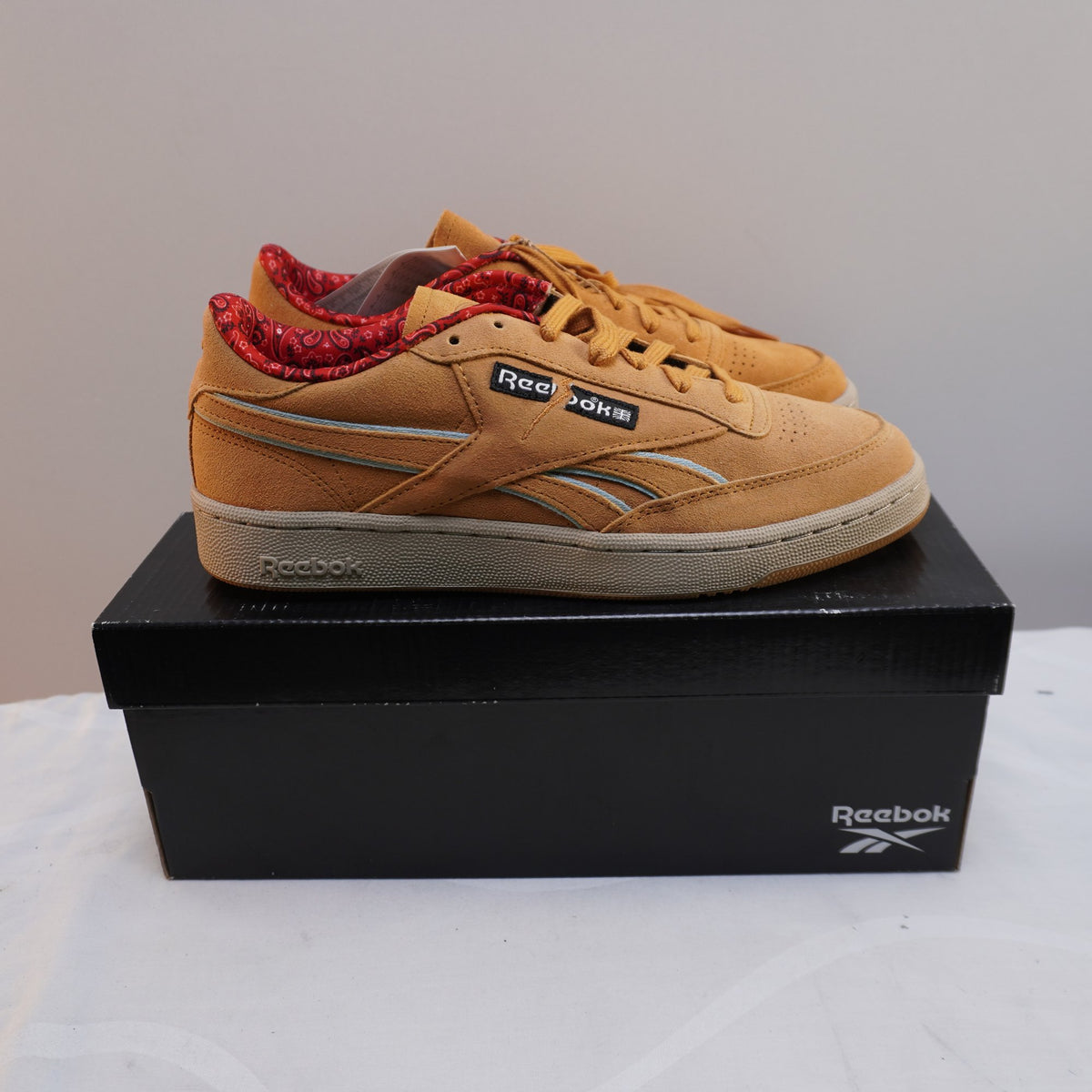 Zapatillas Reebok para Mujer Usadas - Naranja, Talla 40