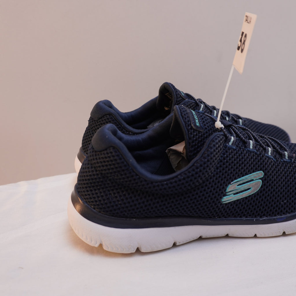 Zapatillas Skechers para Mujer Usadas - Azul Marino, Talla 38