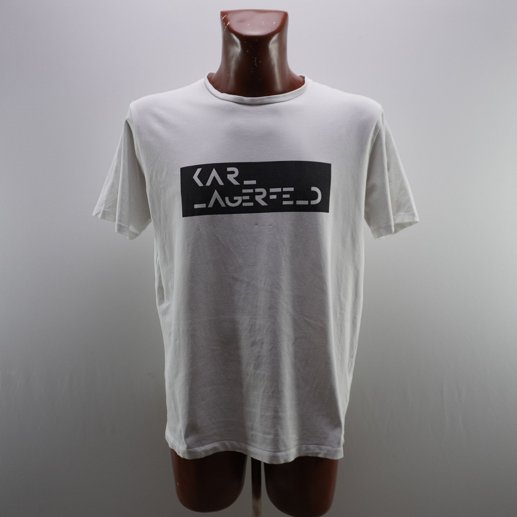 Camiseta de Manga Corta Karl Lagerfeld para Hombre - Blanco, XXL, Usada en Muy Buen Estado