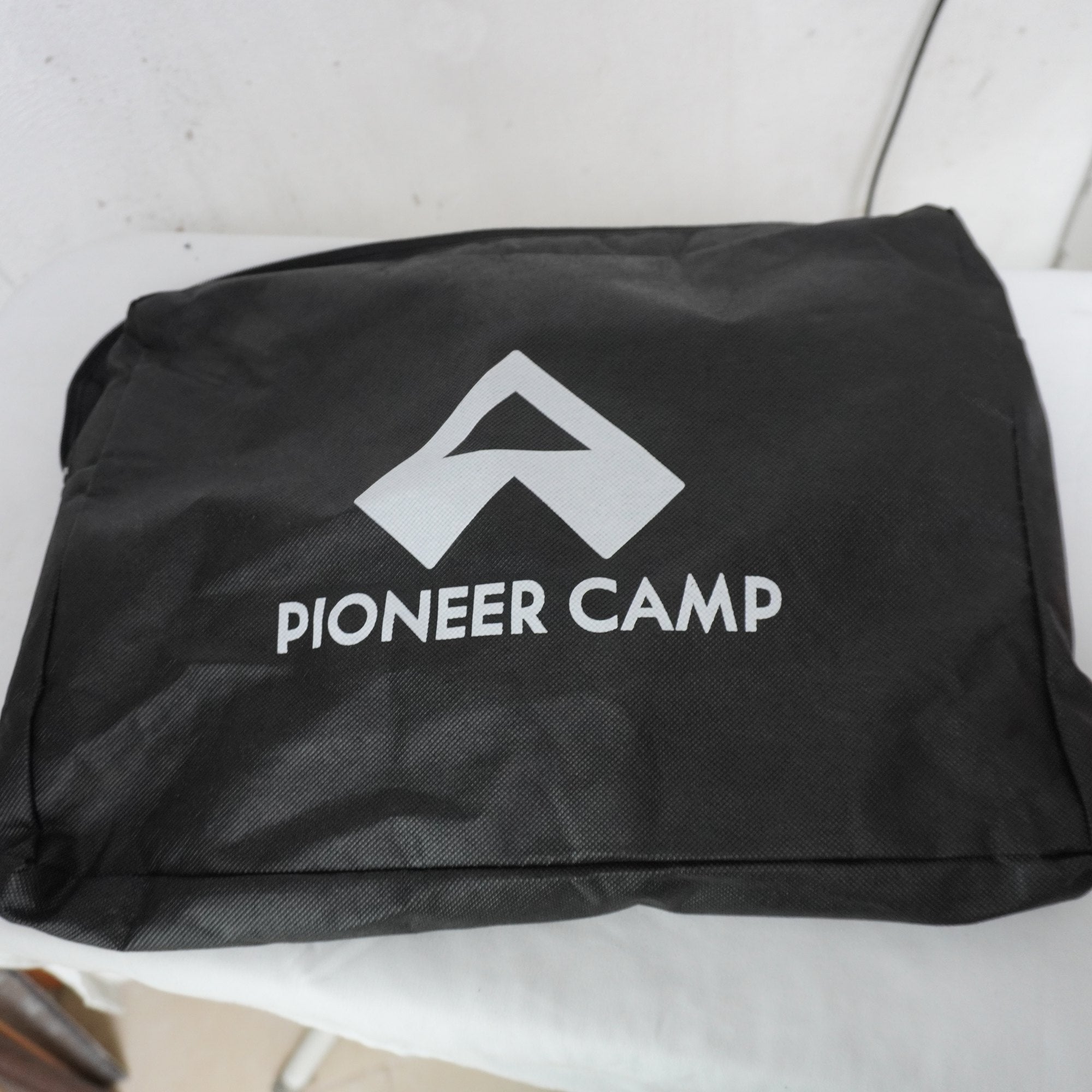Parka Pioneer Camp para Mujer Nueva con Etiquetas - Negra, S
