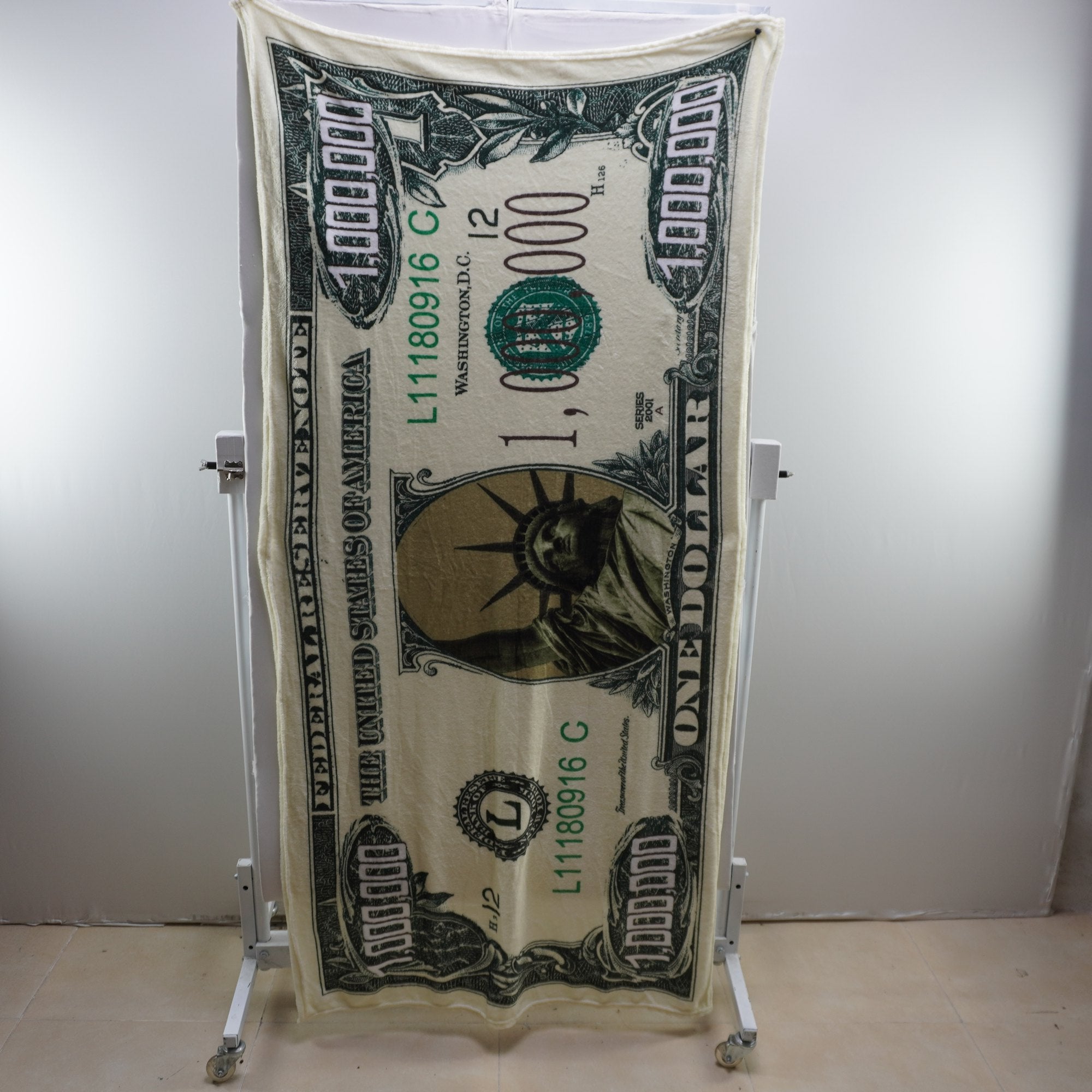 Bata de Baño Verde para Mujer - Usada en Muy Buen Estado