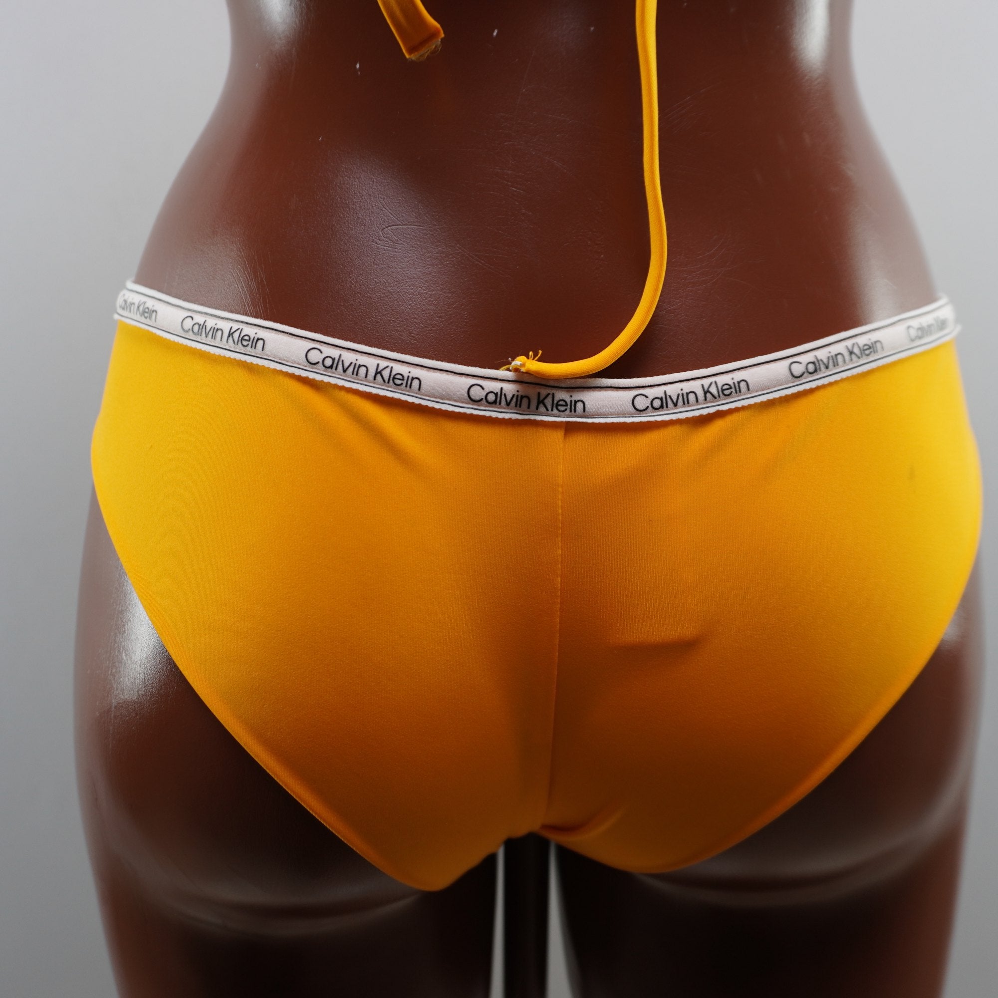 Vestido de Baño Calvin Klein para Mujeres Usado - Naranja, S