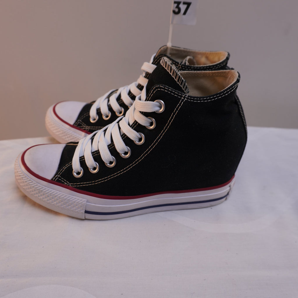 Zapatillas Converse para Mujer Usadas - Negro, Talla 37
