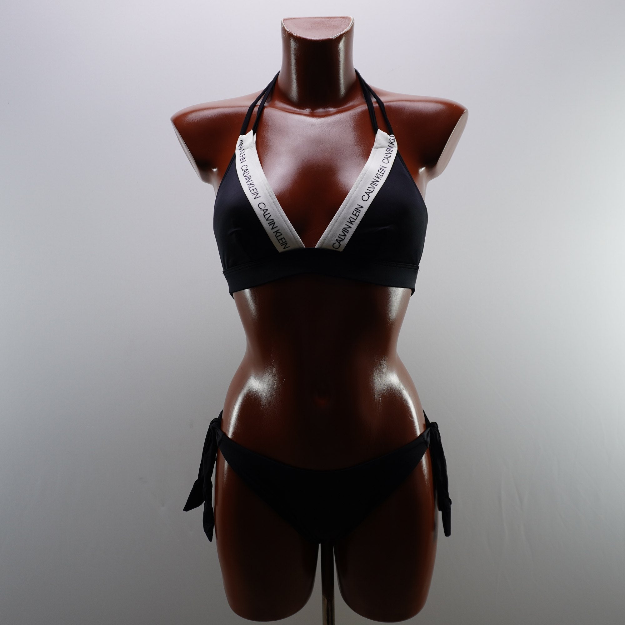 Vestido de Baño Calvin Klein para Mujer Usado - Negro, S