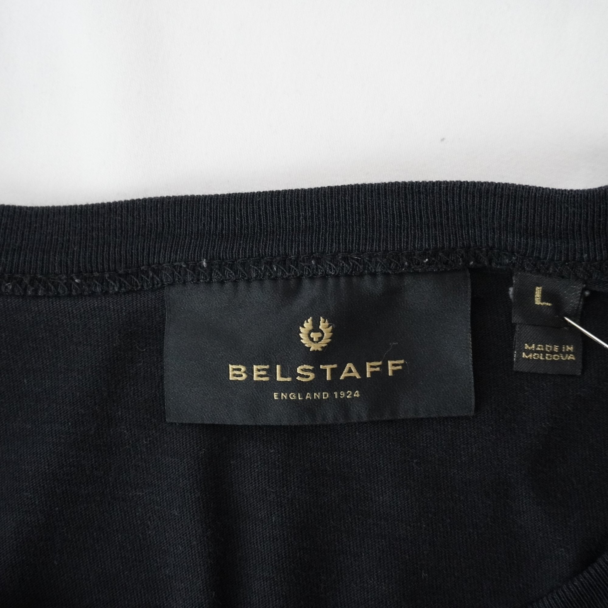 Camiseta de Manga Corta Belstaff para Hombre - Negra, L (Usada, Muy Buena Condición)