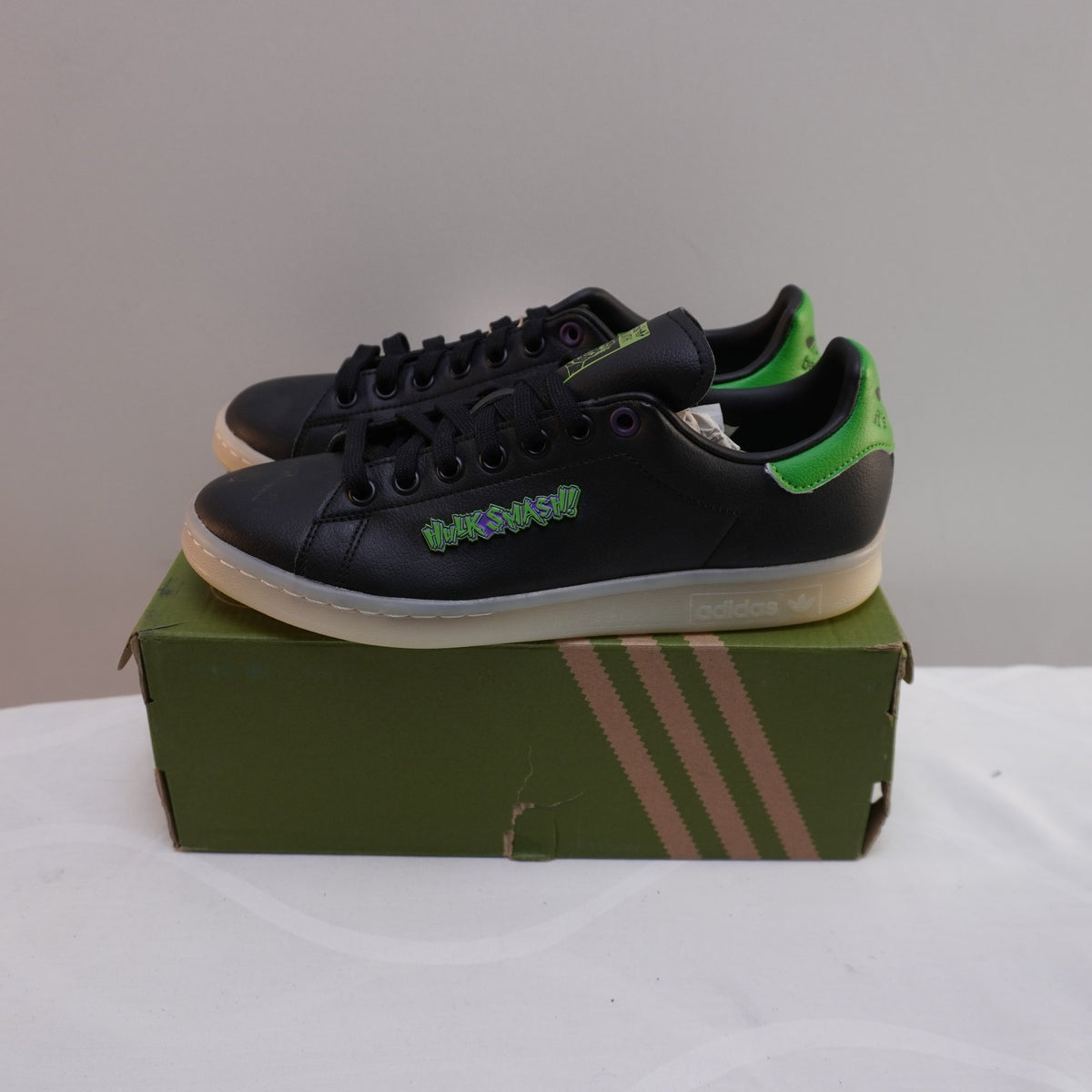 Zapatillas Adidas para Hombre Usadas - Verde, Talla 40