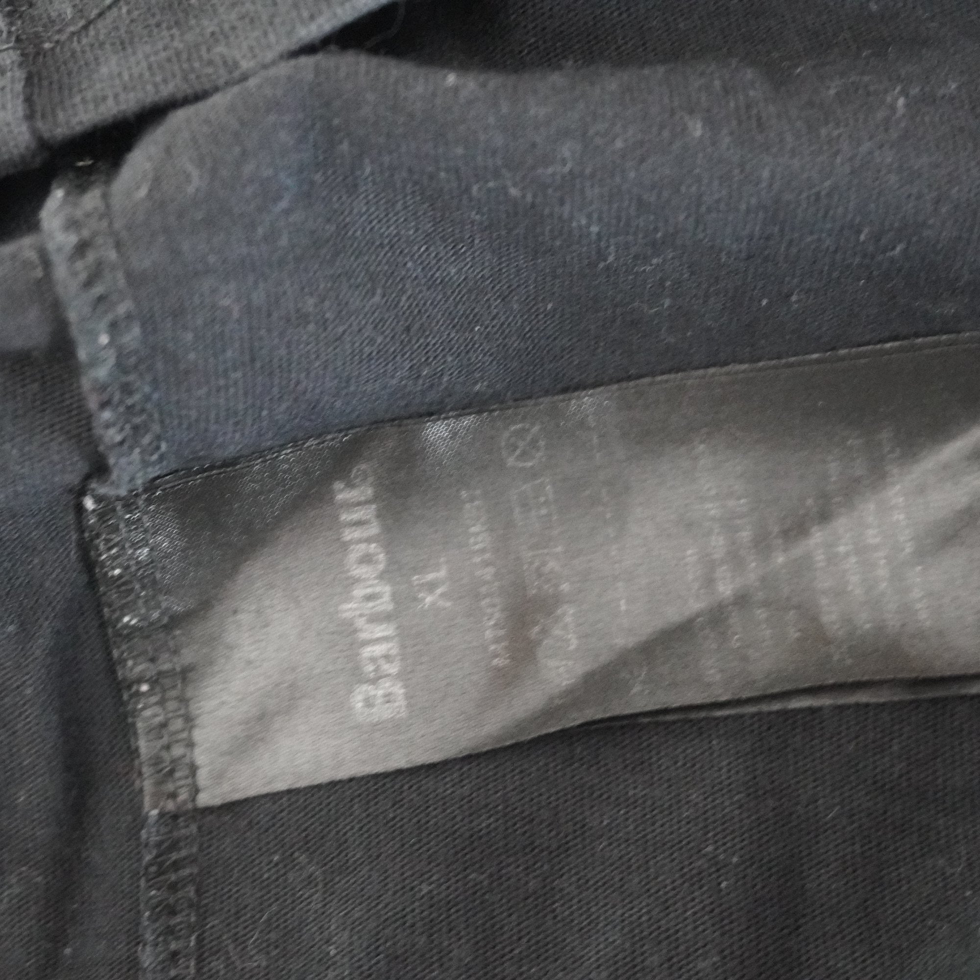 Camiseta Barbour para Hombre Usada - Negra, XL