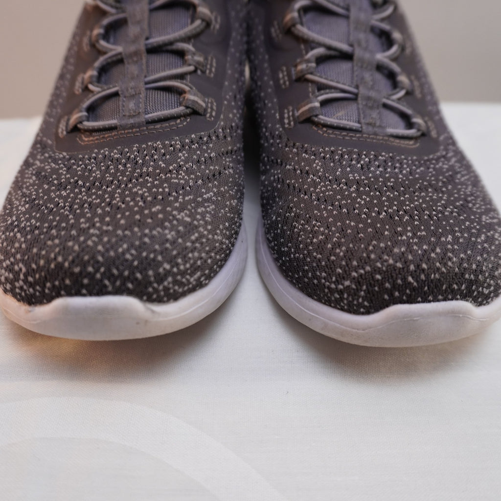 Zapatillas Skechers para Mujer Grises - Talla 38, Usadas en Muy Buen Estado