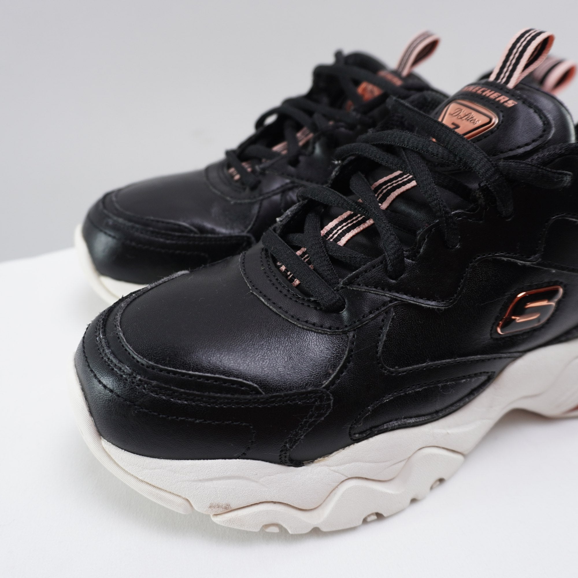 Zapatillas Skechers para Mujer Usadas - Negro, 39