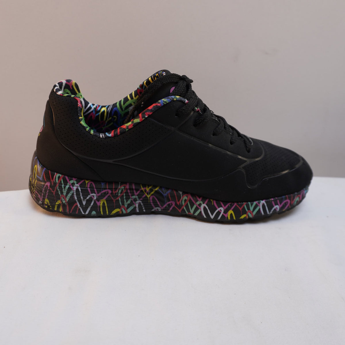 Zapatillas Skechers para Mujer Usadas - Negro, 39