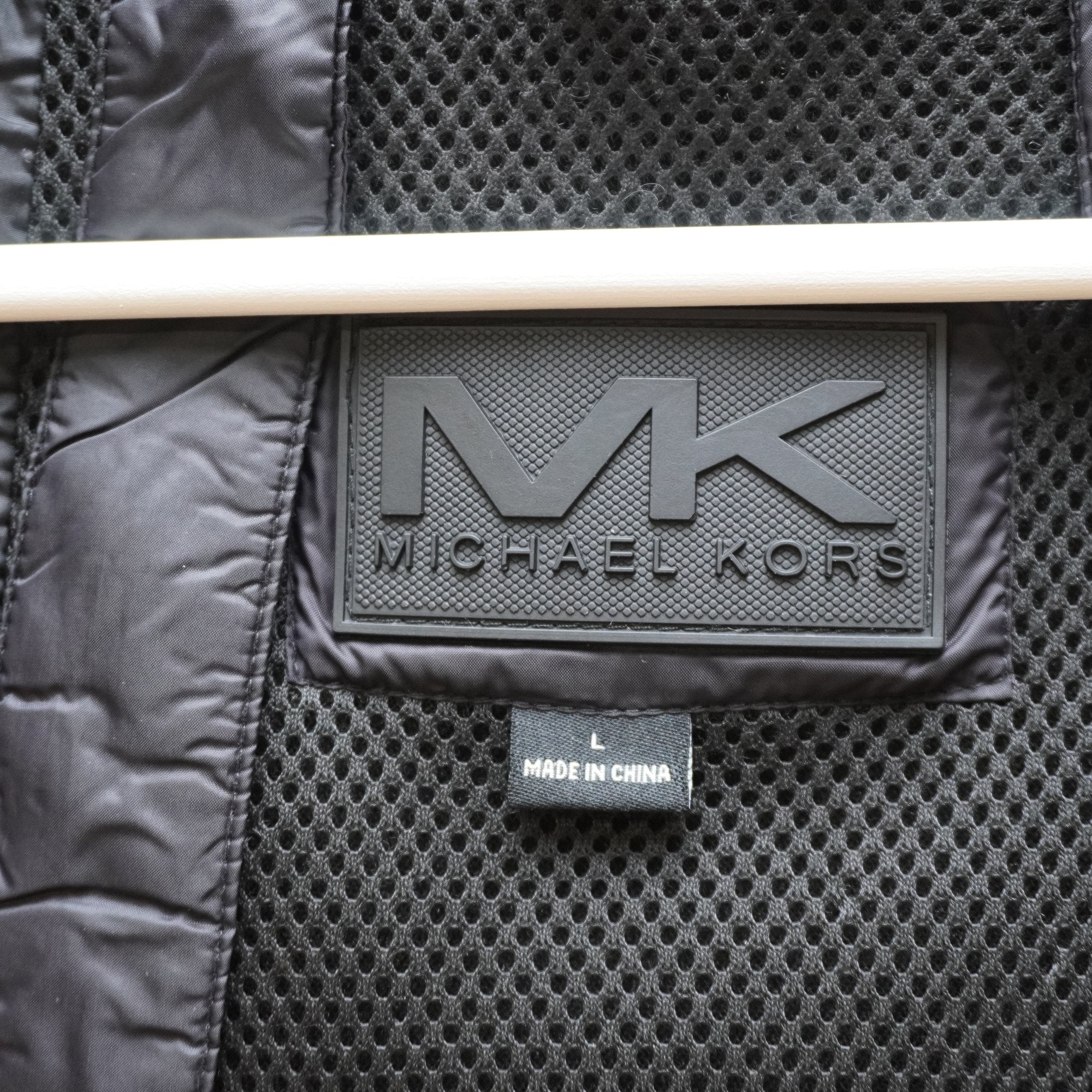 Parka Michael Kors para Mujer Usada - Negra, L