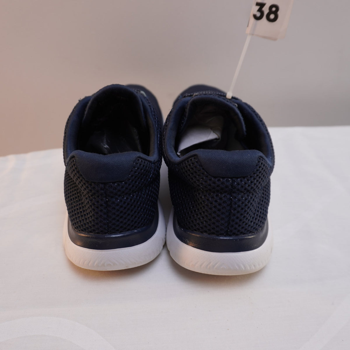 Zapatillas Skechers para Mujer Usadas - Azul Marino, Talla 38