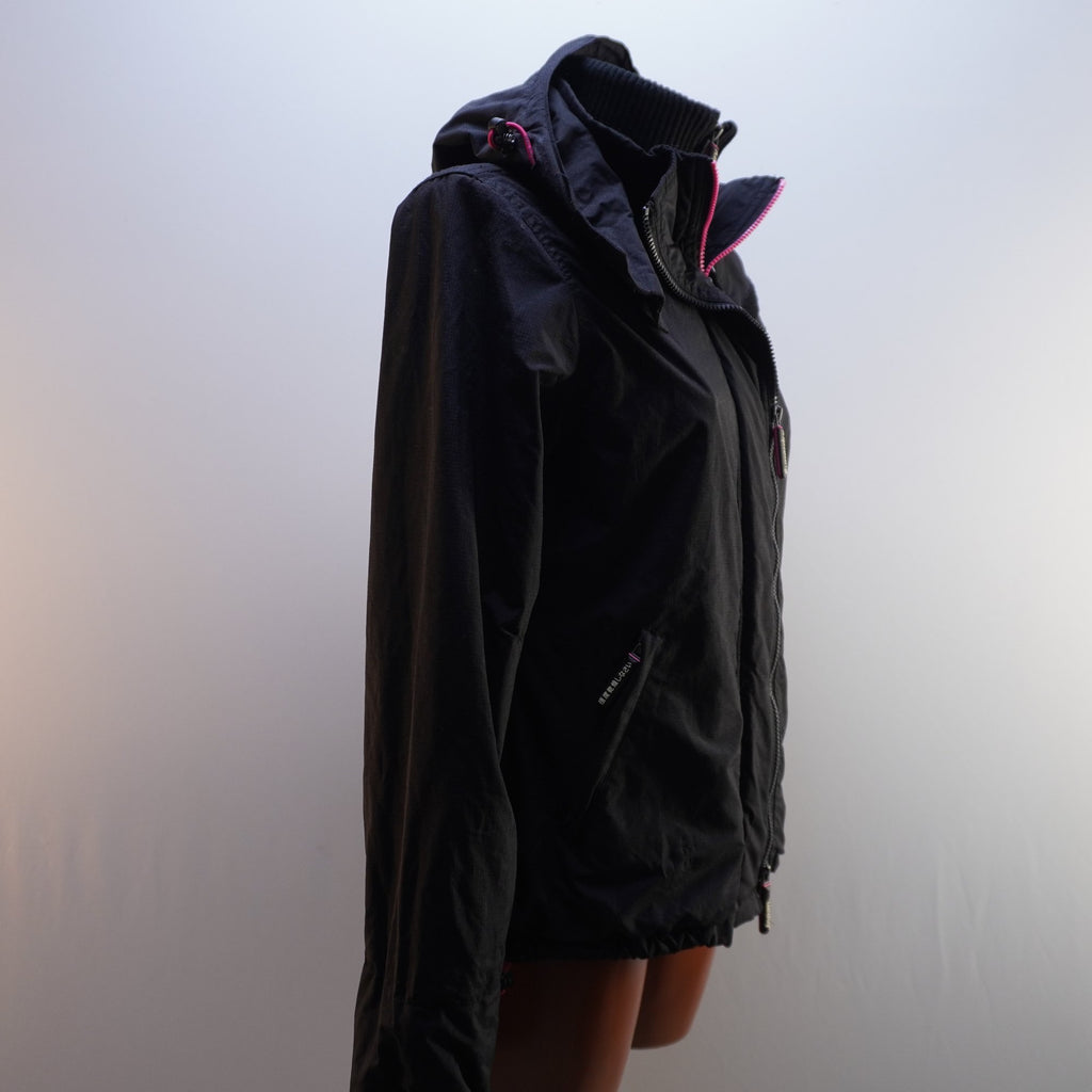 Parka Superdry para Mujer Usada - Negra, M