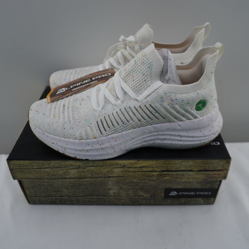 Zapatillas Alpine para Mujeres Usadas - Blancas, Talla 41