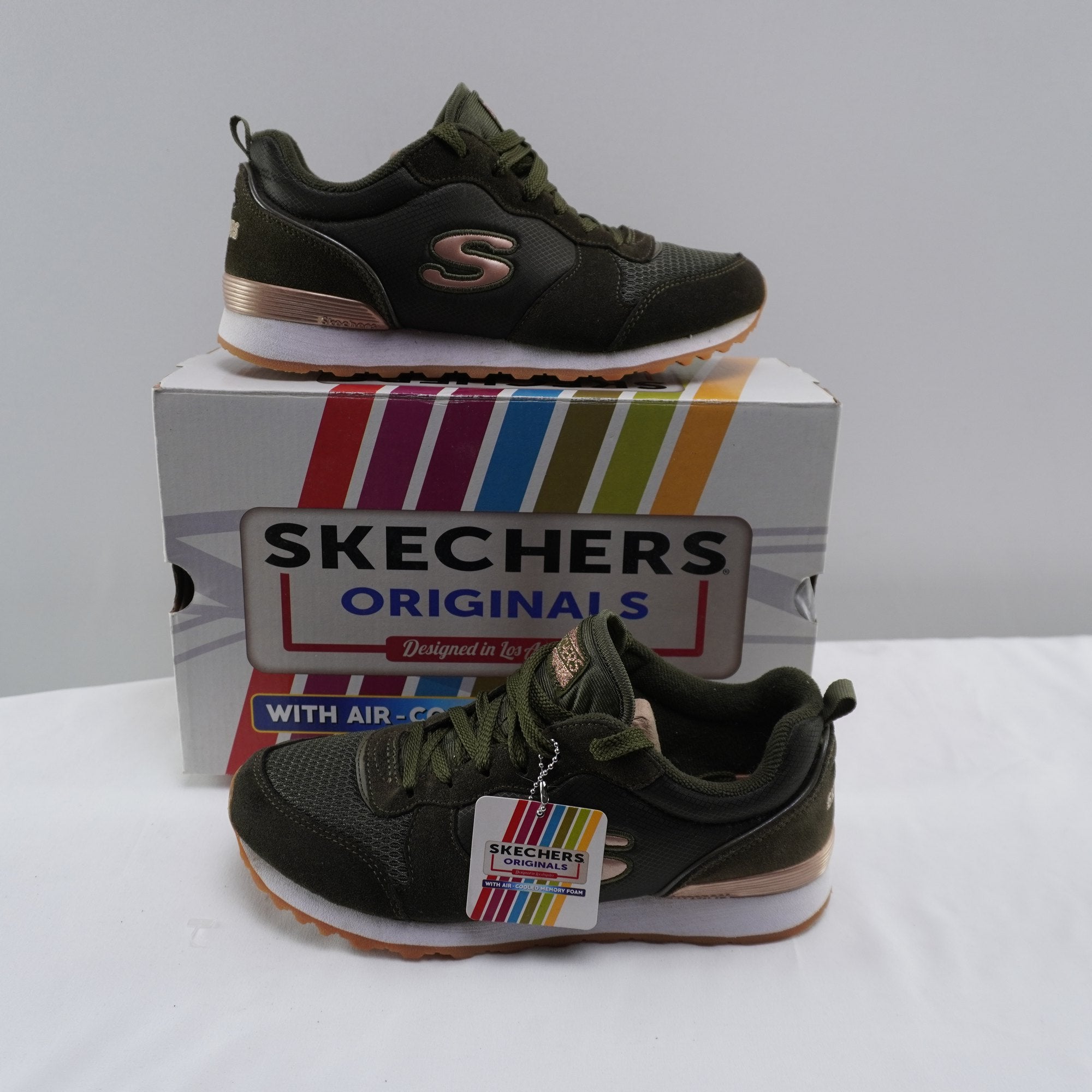 Zapatillas Skechers para Mujer Nuevas - Verde, Talla 38