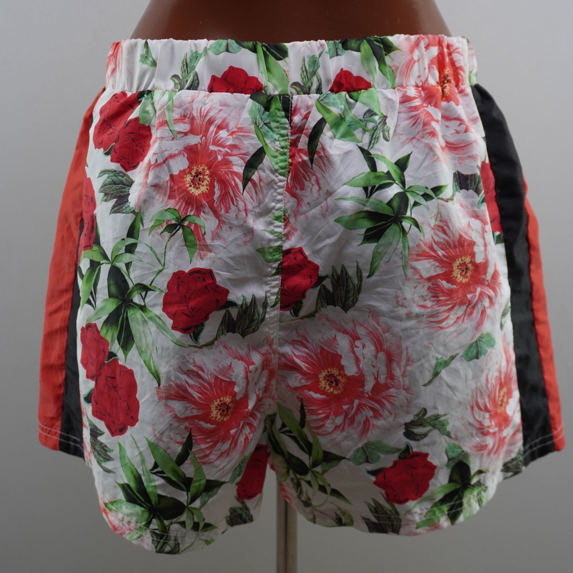 Bermudas Guess para Mujer Usadas - Multicolor, M