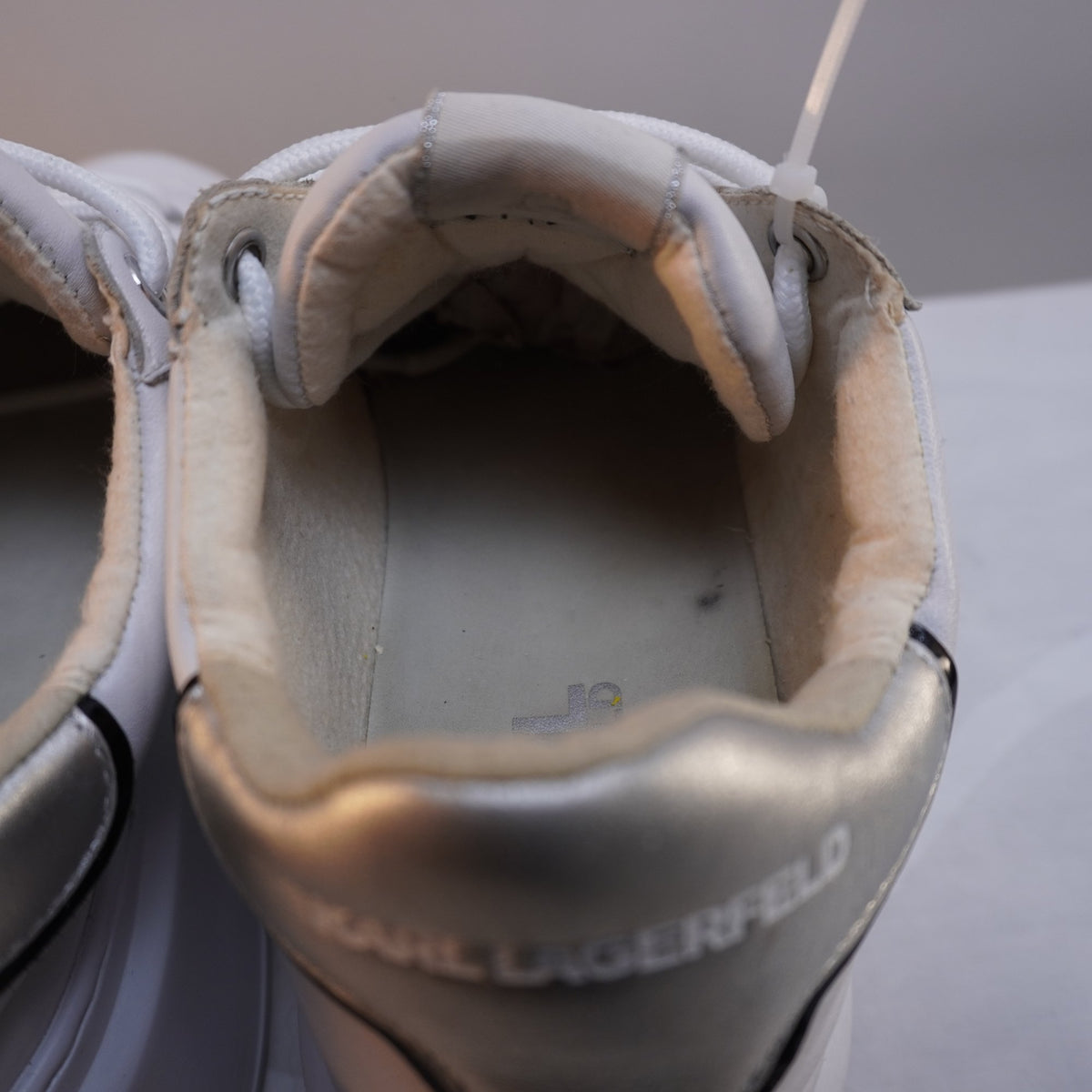 Zapatillas Karl Lagerfeld para Mujer Usadas - Blancas, Talla 36
