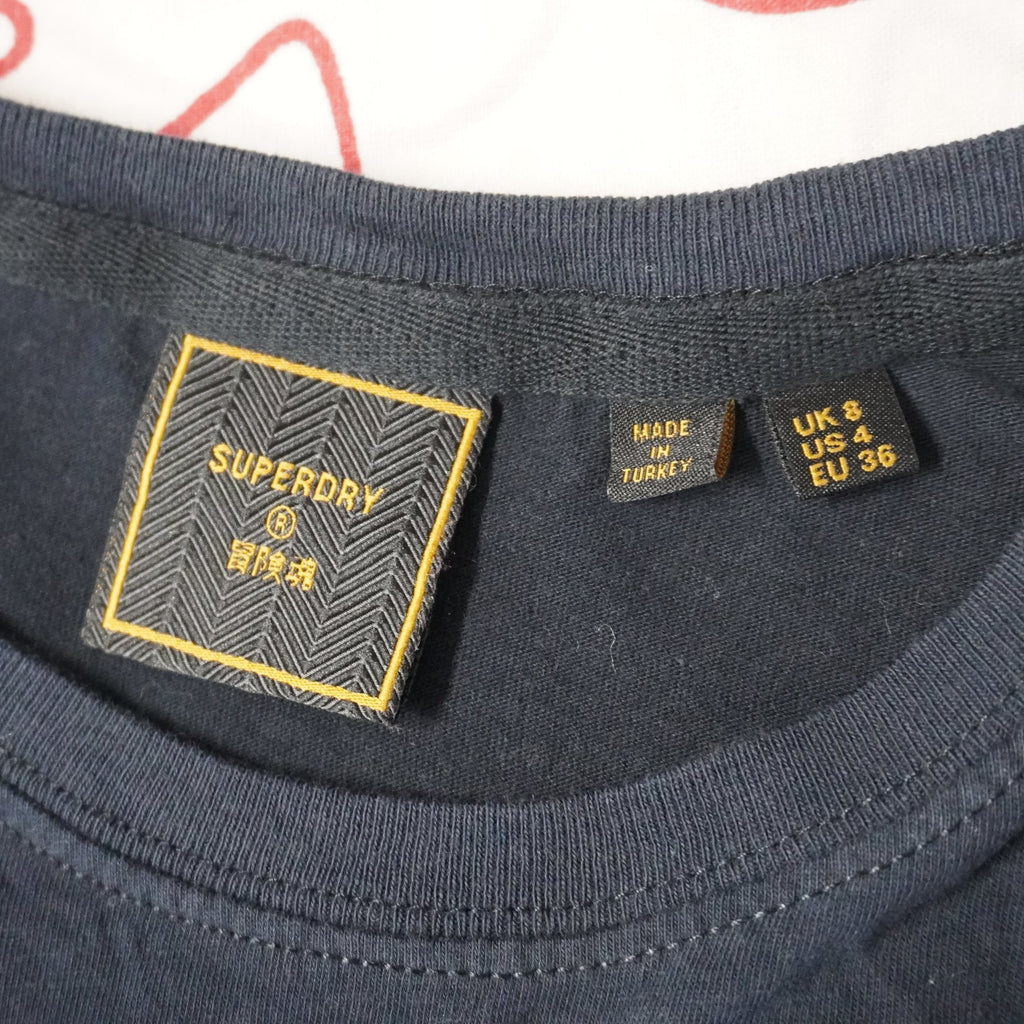 Camiseta de Manga Corta Superdry para Mujer - Azul Marino, S (Usada en Muy Buen Estado)