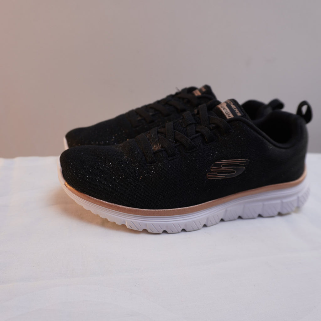 Zapatillas Skechers para Mujer Usadas - Negro, Talla 37