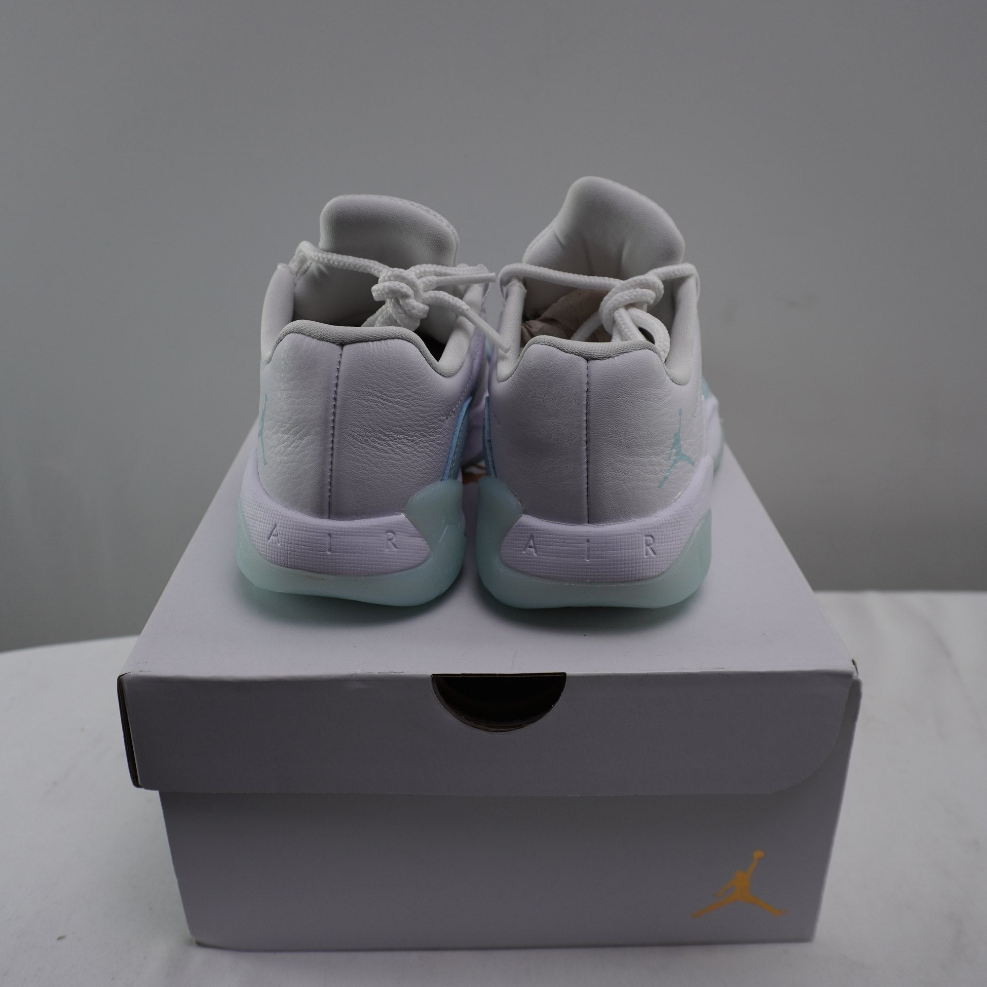 Zapatillas Jordan para Mujer Usadas - Blanco, Talla 36
