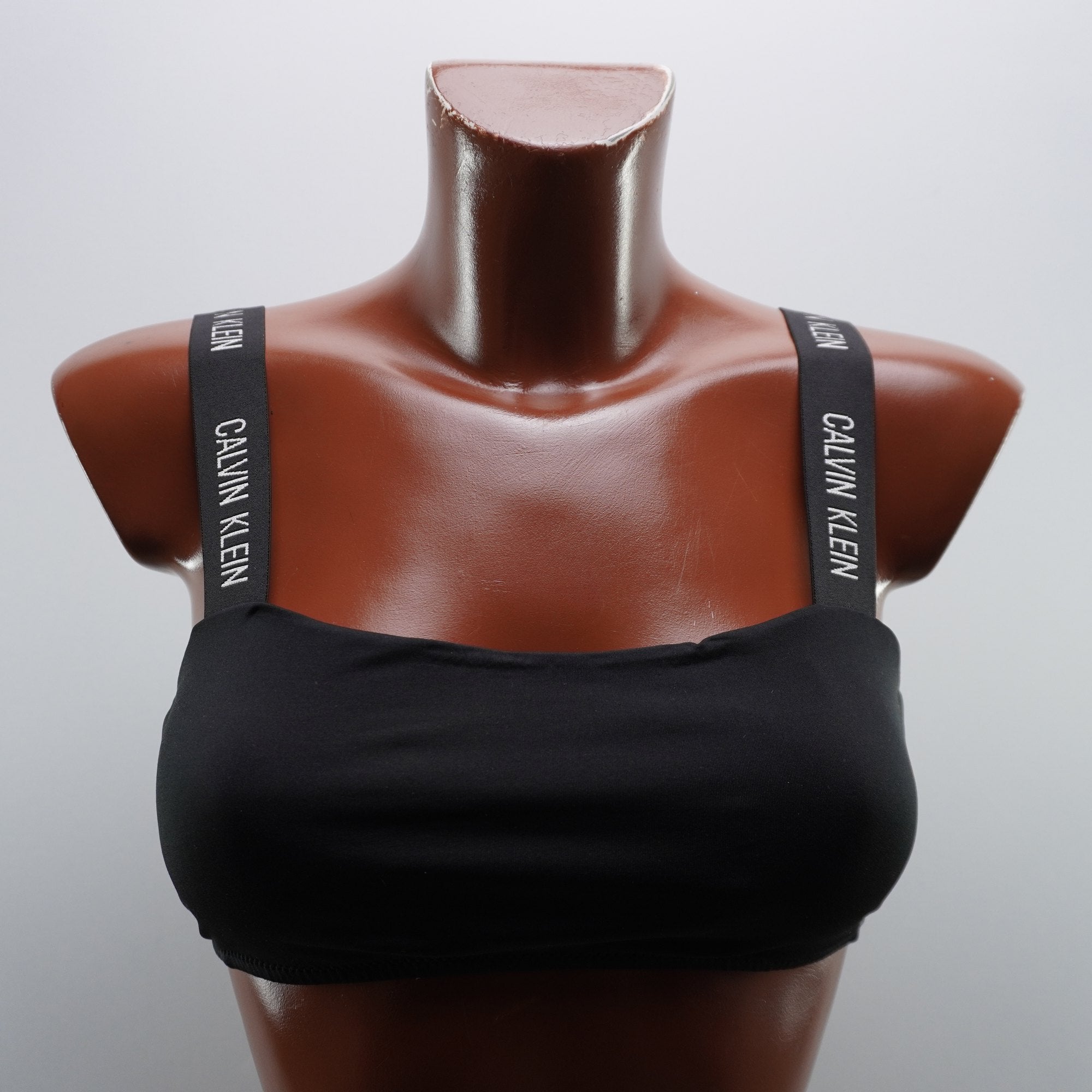Parte Superior de Traje de Baño Calvin Klein para Mujer - Negro, S (Usado en Muy Buen Estado)