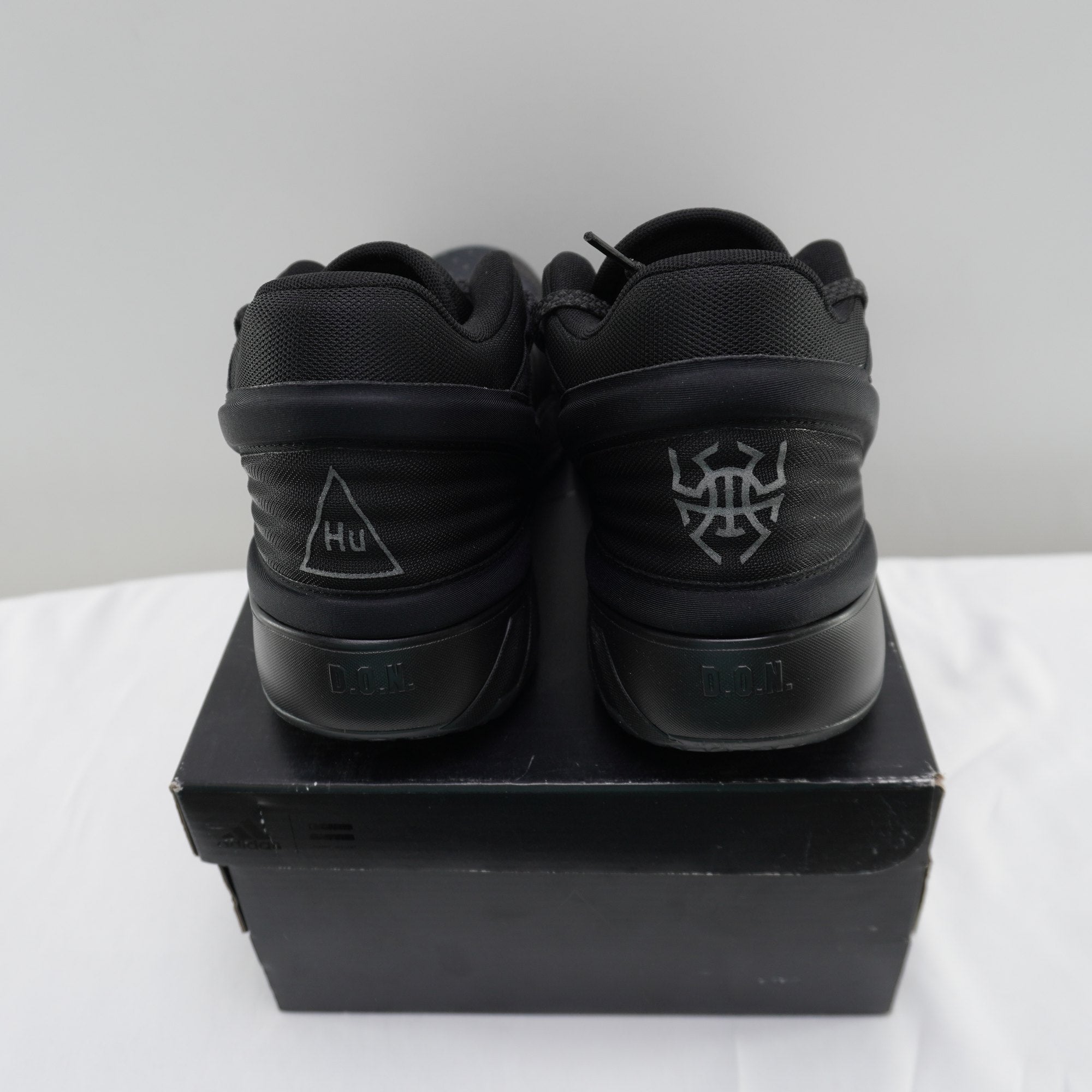 Zapatillas Adidas para Hombre Usadas - Negros, 43.5
