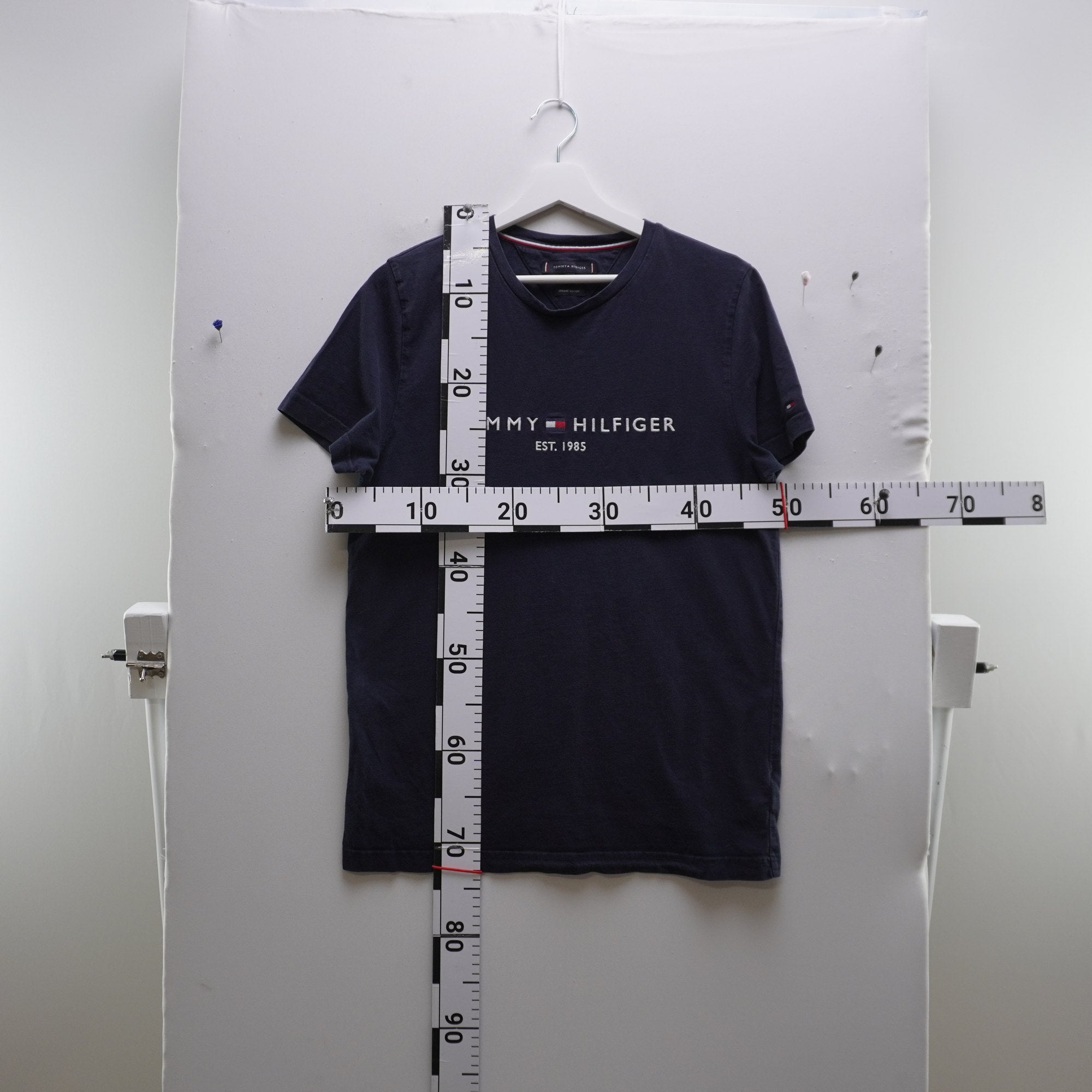 Camiseta de Manga Corta Tommy Hilfiger para Mujer - Azul Marino, M (Usada, Muy Buen Estado)