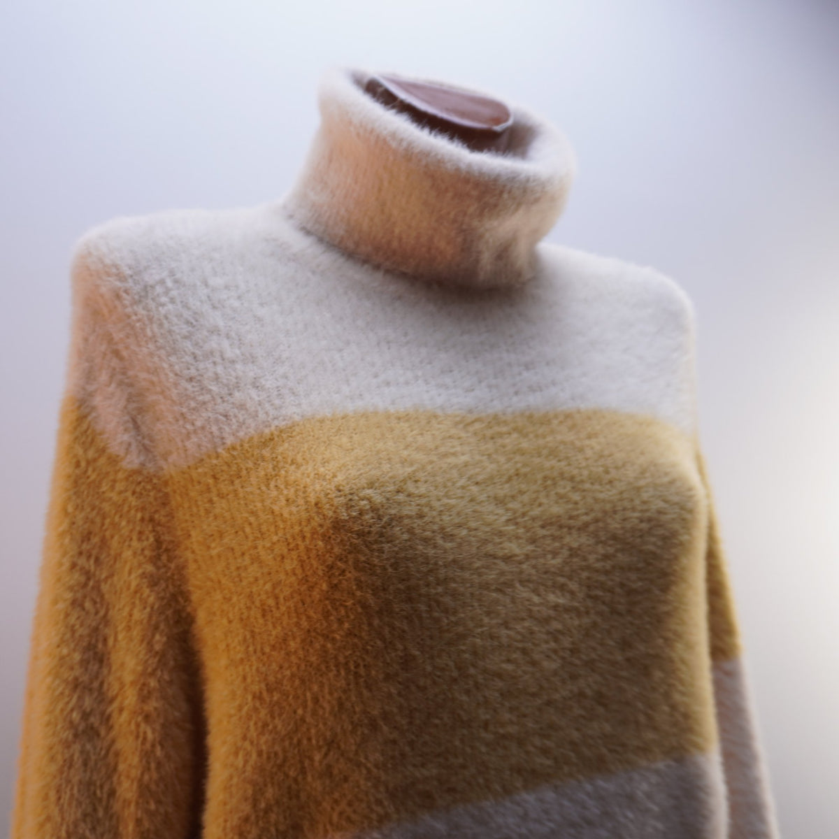 Suéter Pull & Bear para Mujer Usado - Multicolor, M