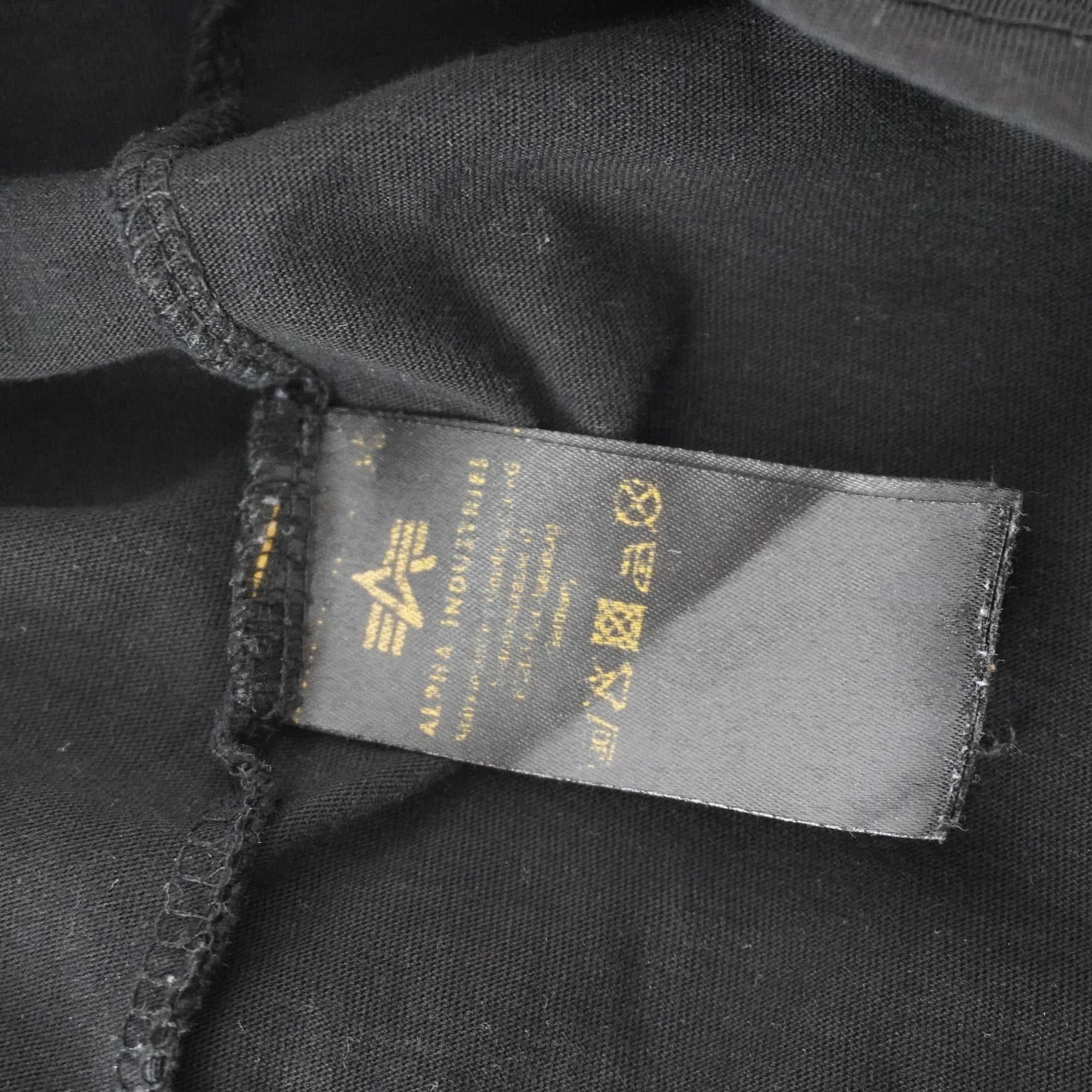 Camiseta de Manga Corta Alpha Industries para Hombre Usada - Negra, Mediana
