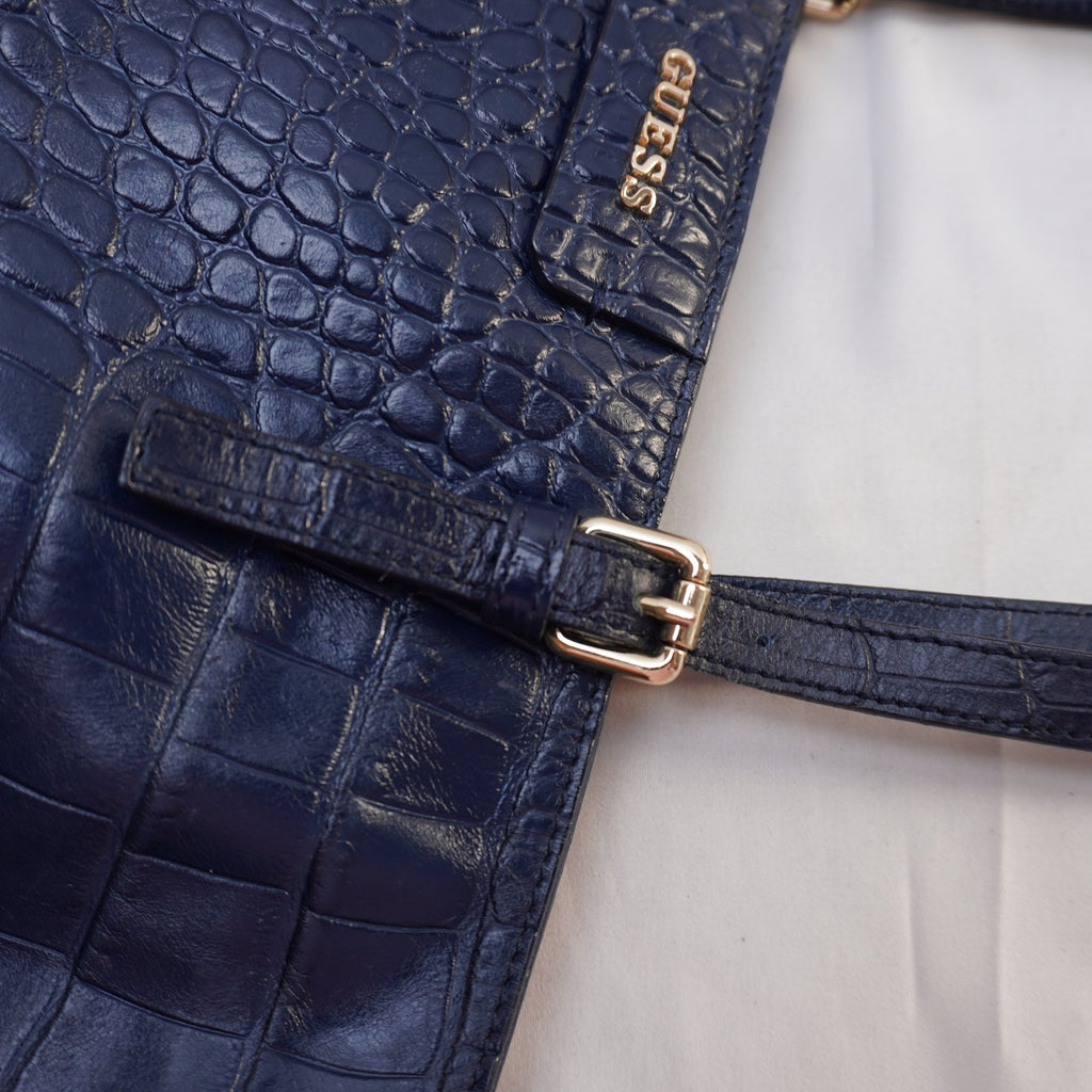 Bolso Baguette Guess para Mujer Usado - Azul Marino