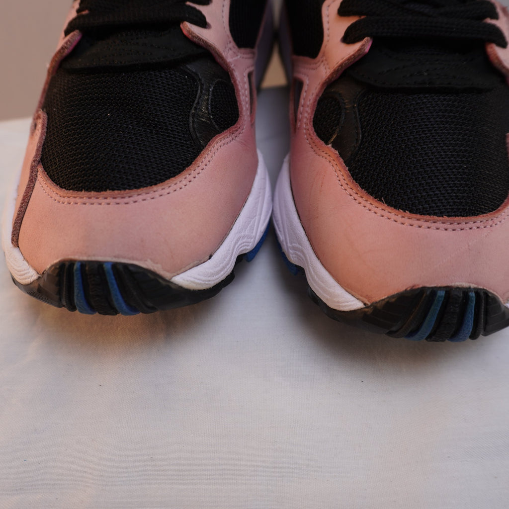 Zapatillas Adidas para Mujer Usadas - Multicolor, Talla 40