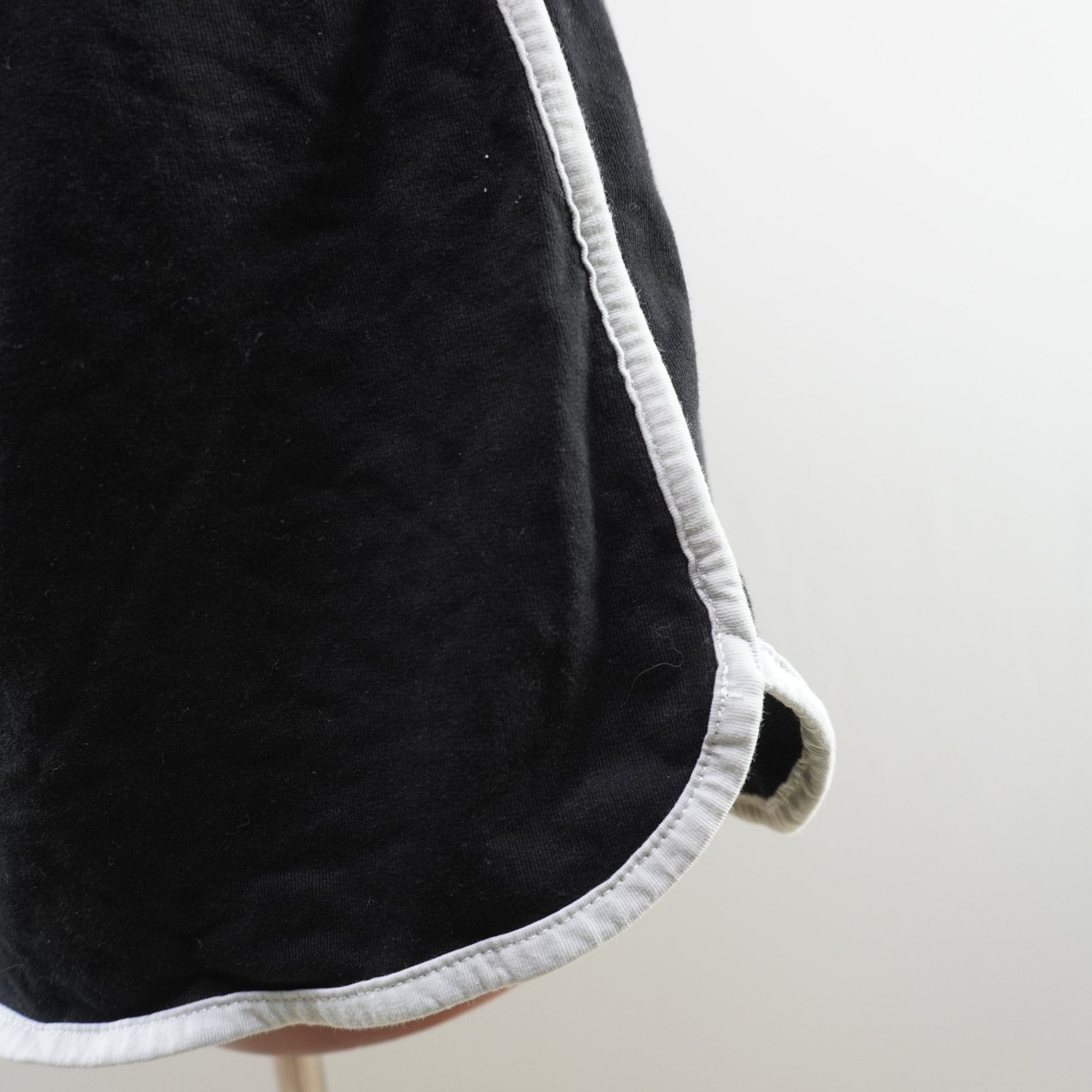 Bermudas Monkl para Mujer Usadas - Negros, L