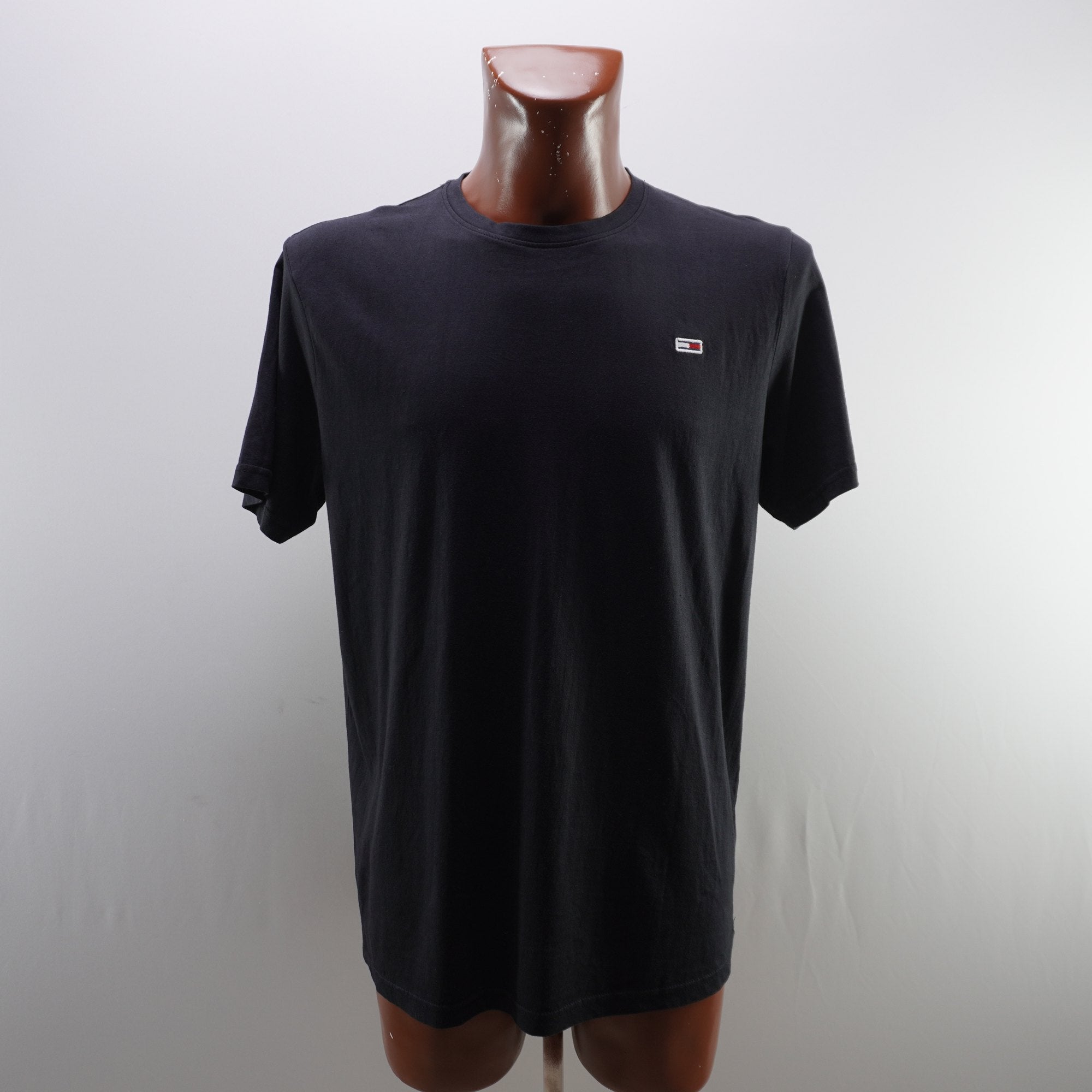 Camiseta de Manga Corta Tommy Hilfiger para Hombre Usada - Negra, XXL
