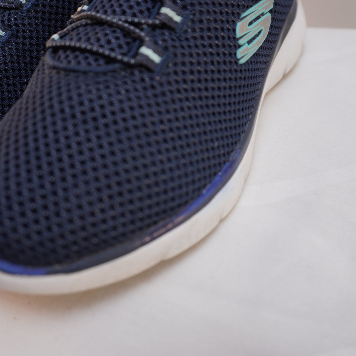Zapatillas Skechers para Mujer Usadas - Azul Marino, Talla 38