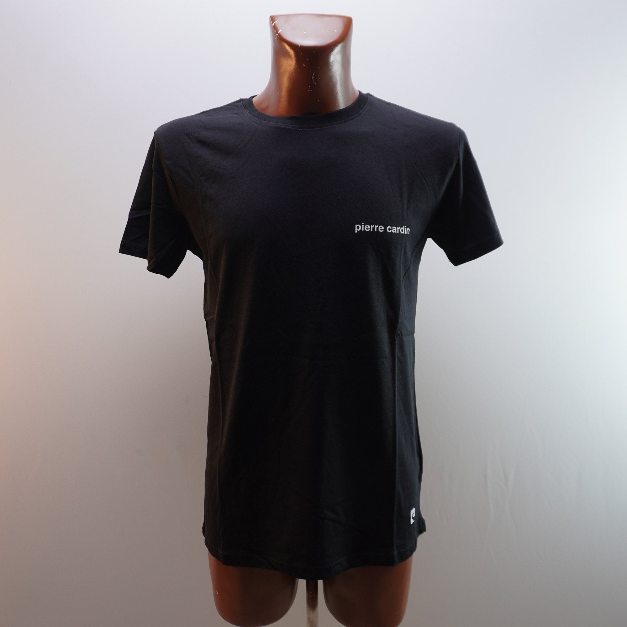 Camiseta de Manga Corta Pierre Cardin para Hombre Usada - Negra, M