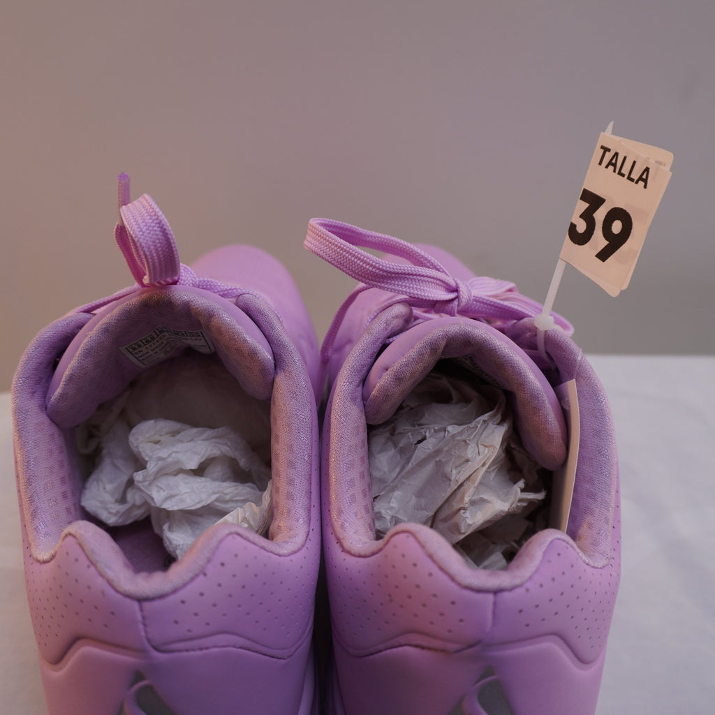 Zapatillas Skechers para Mujer Usadas - Púrpura, Talla 39