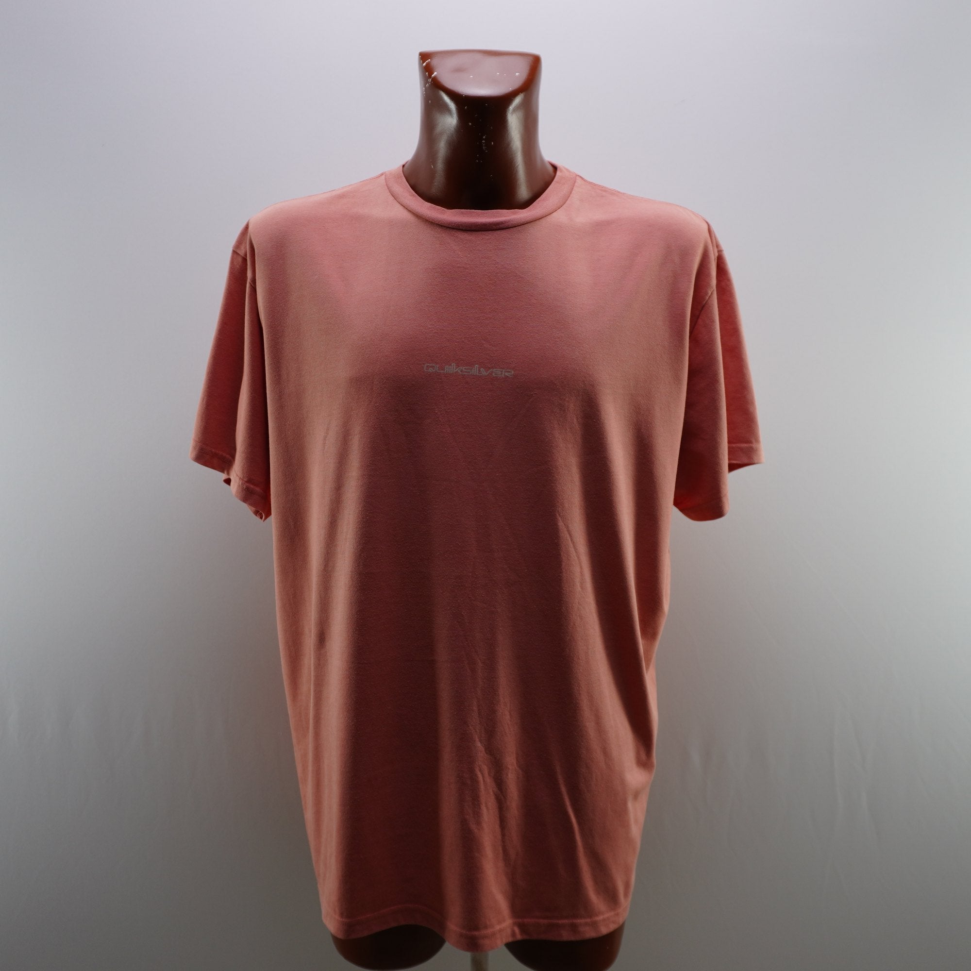 Camiseta de Manga Corta Quiksilver para Hombre Usada - Coral, XL